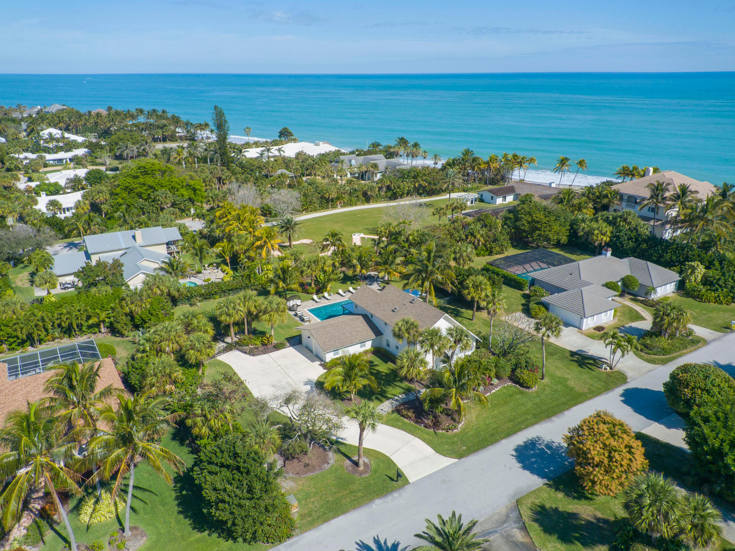 2180 Captains Walk