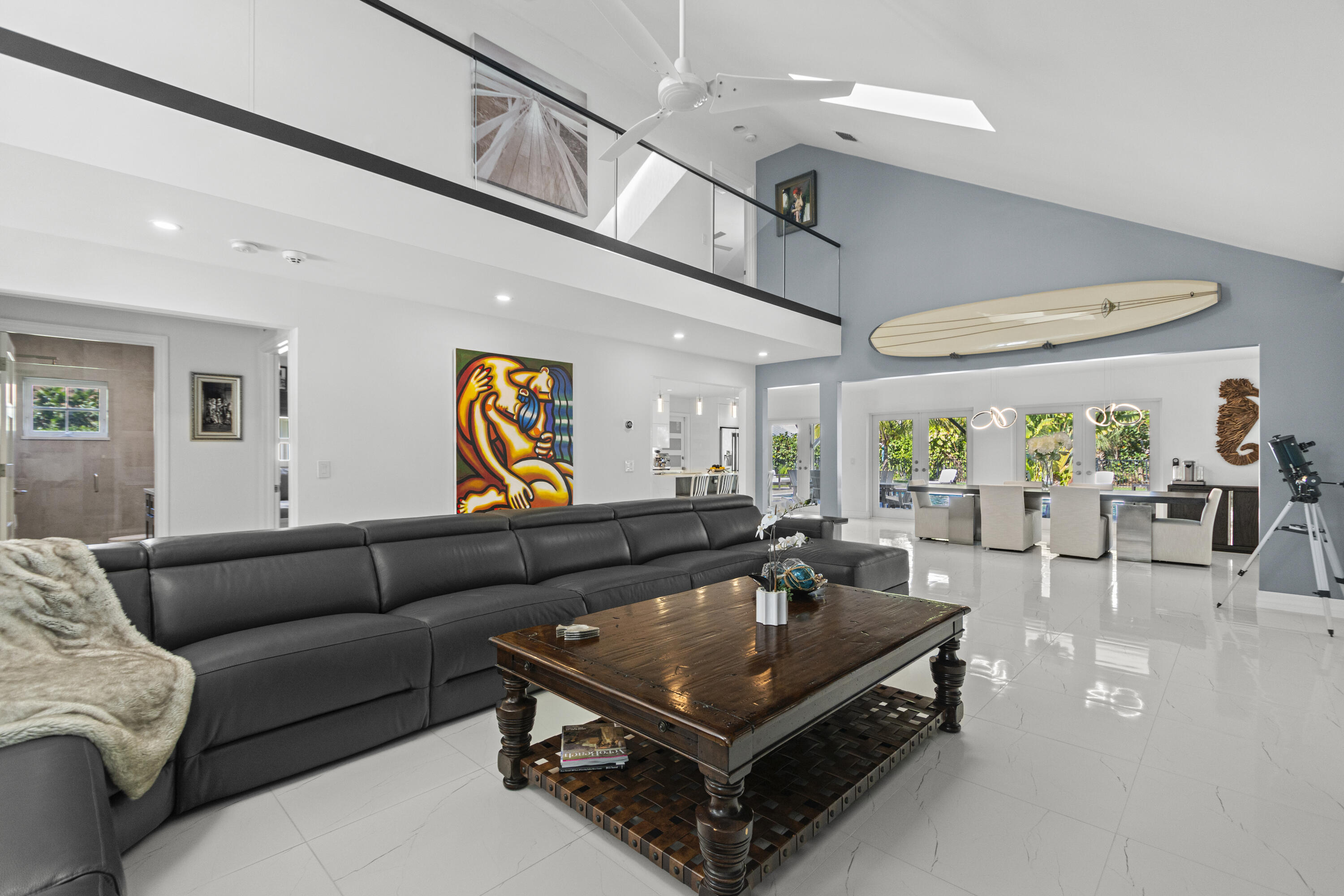 2180 Captains Walk