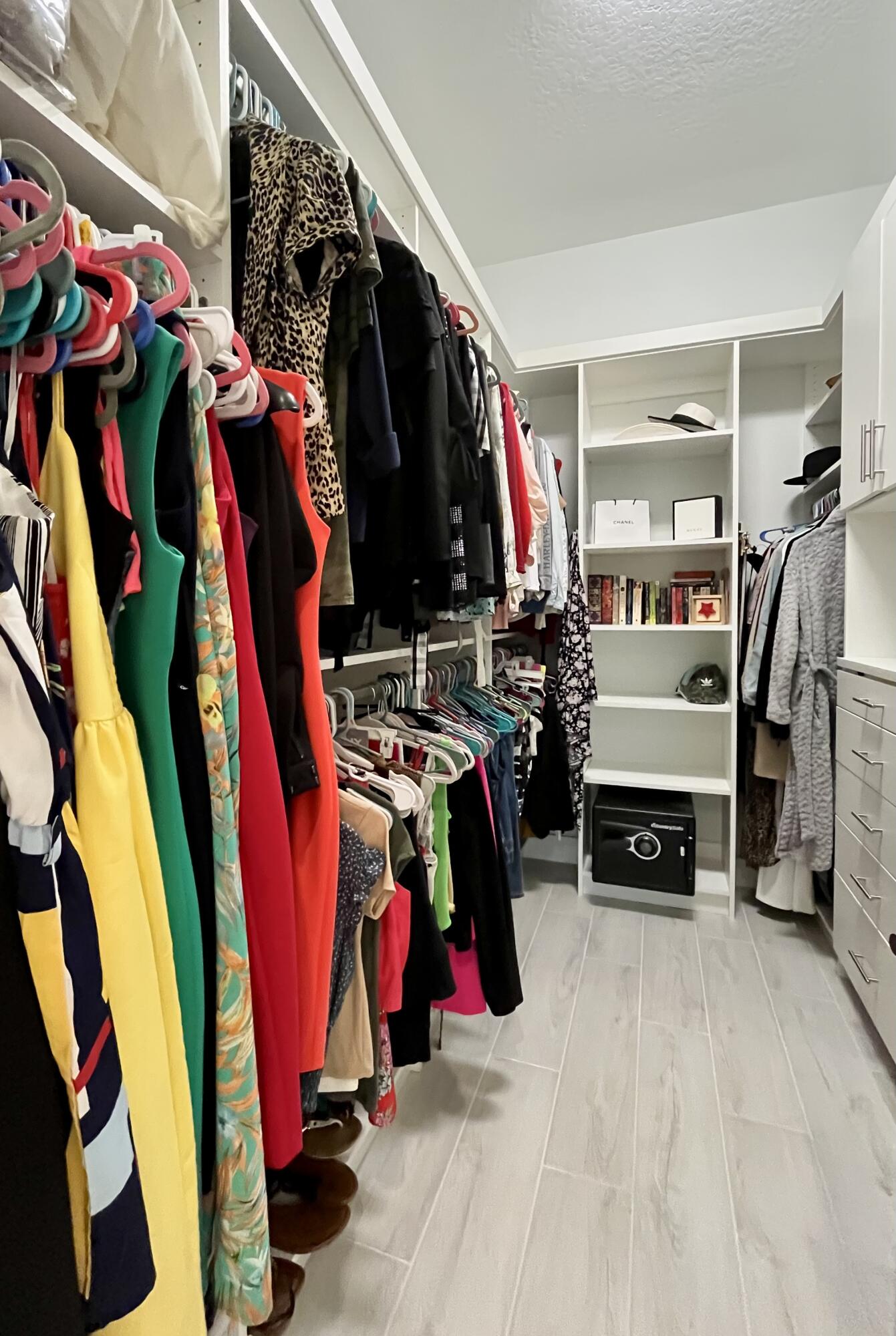 454 Jacqueline Way SW