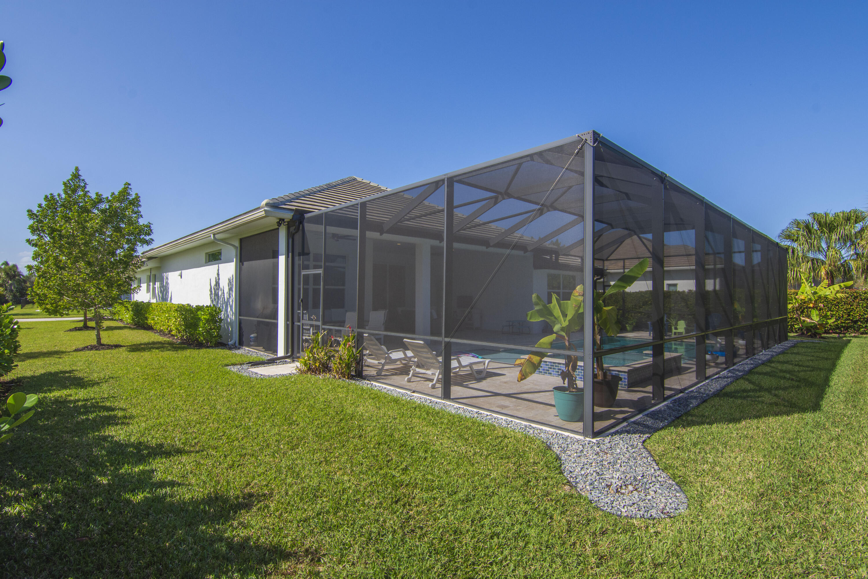 454 Jacqueline Way SW