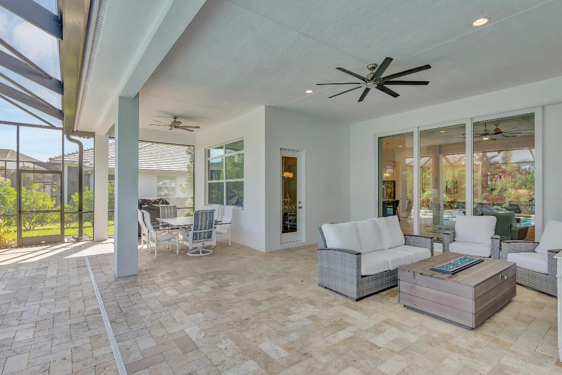 454 Jacqueline Way SW