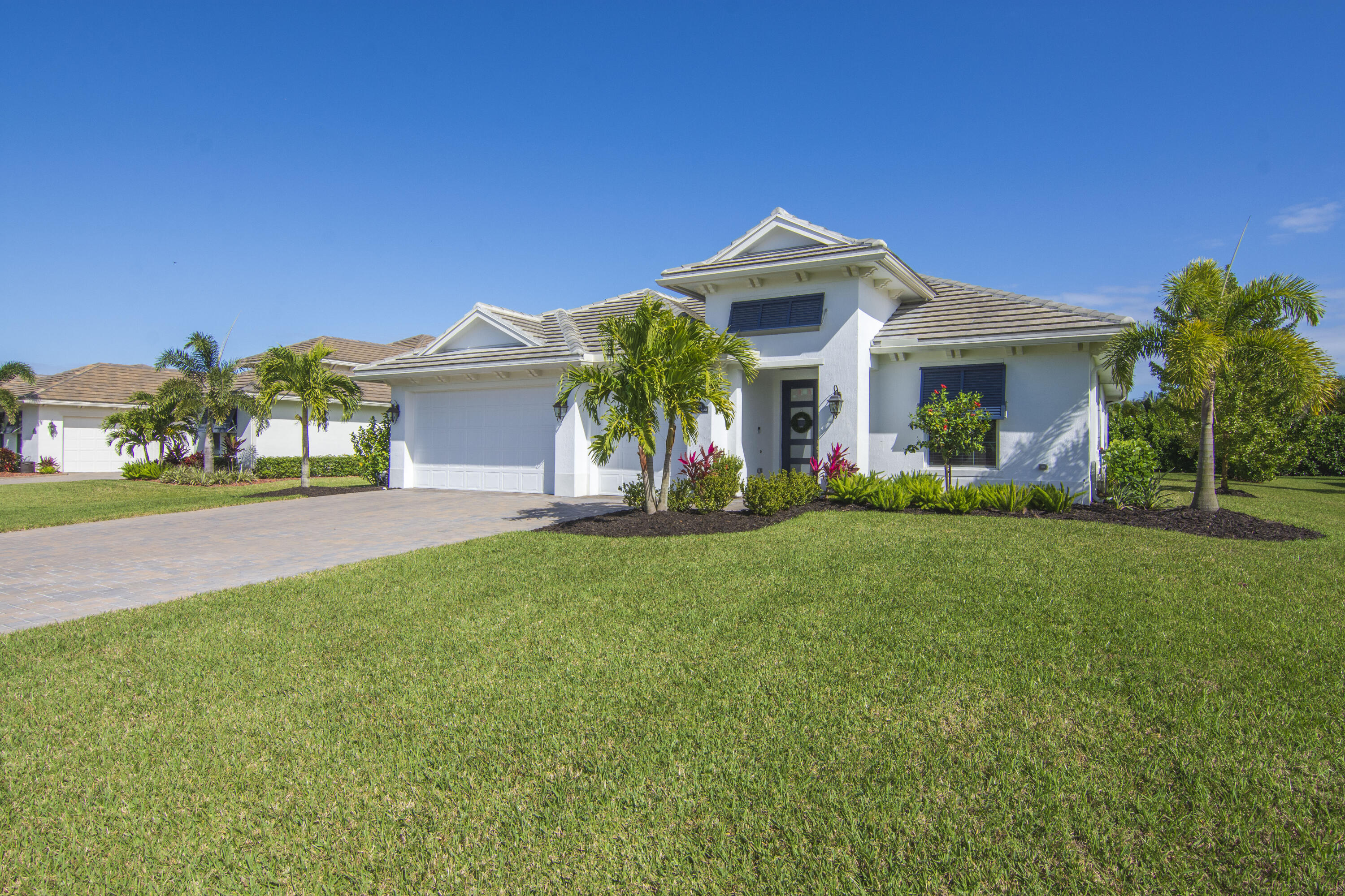 454 Jacqueline Way SW