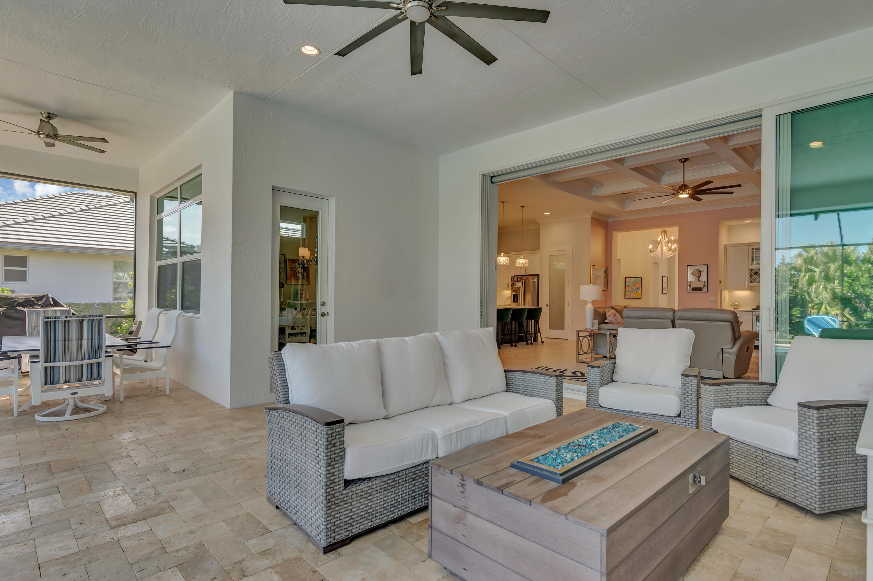 454 Jacqueline Way SW