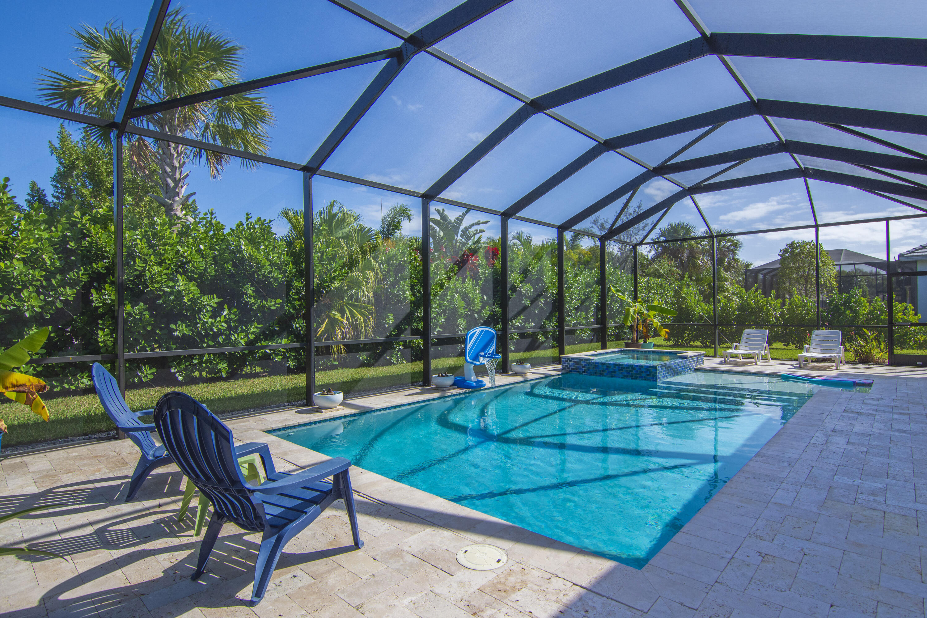 454 Jacqueline Way SW