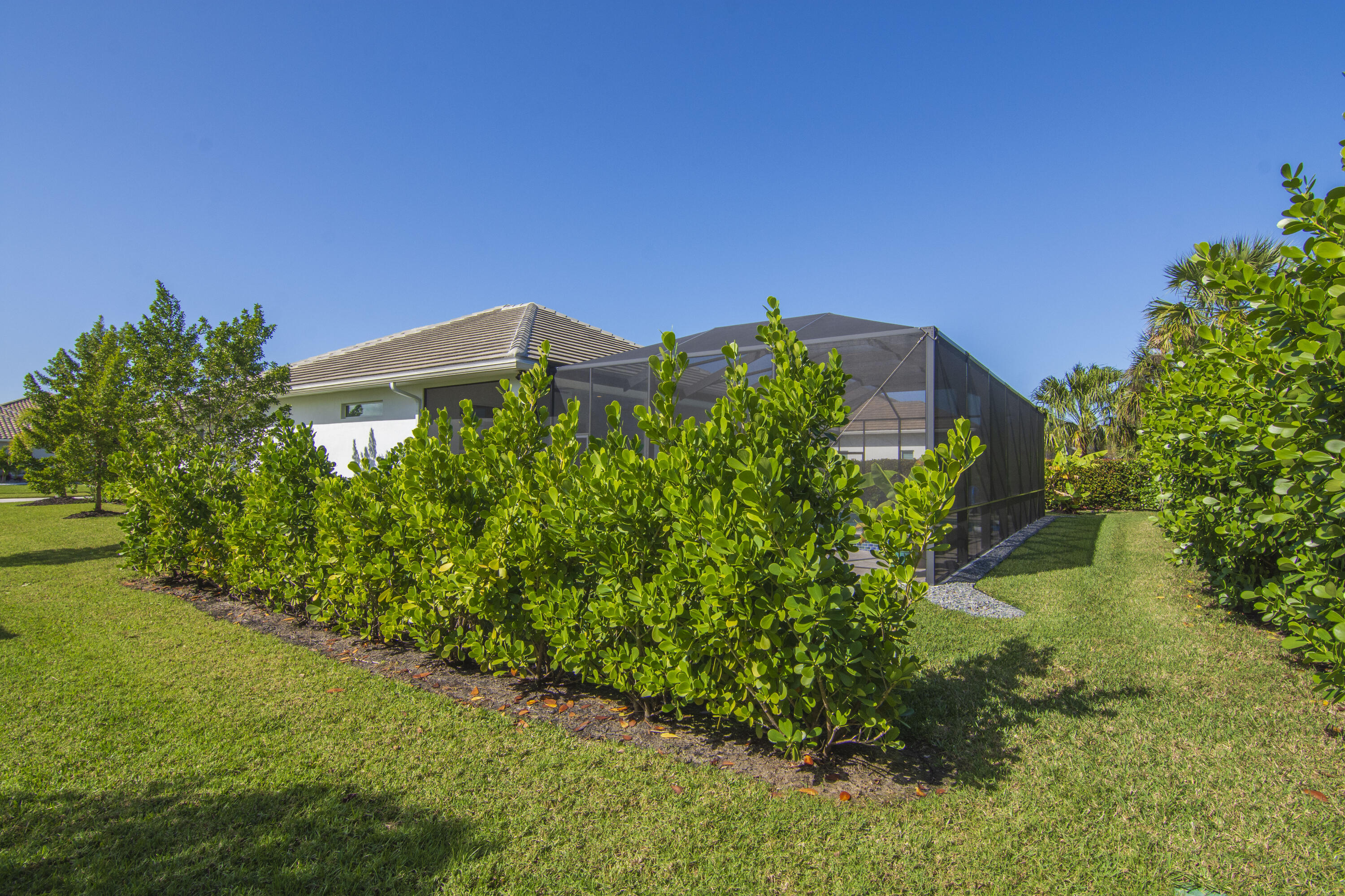 454 Jacqueline Way SW