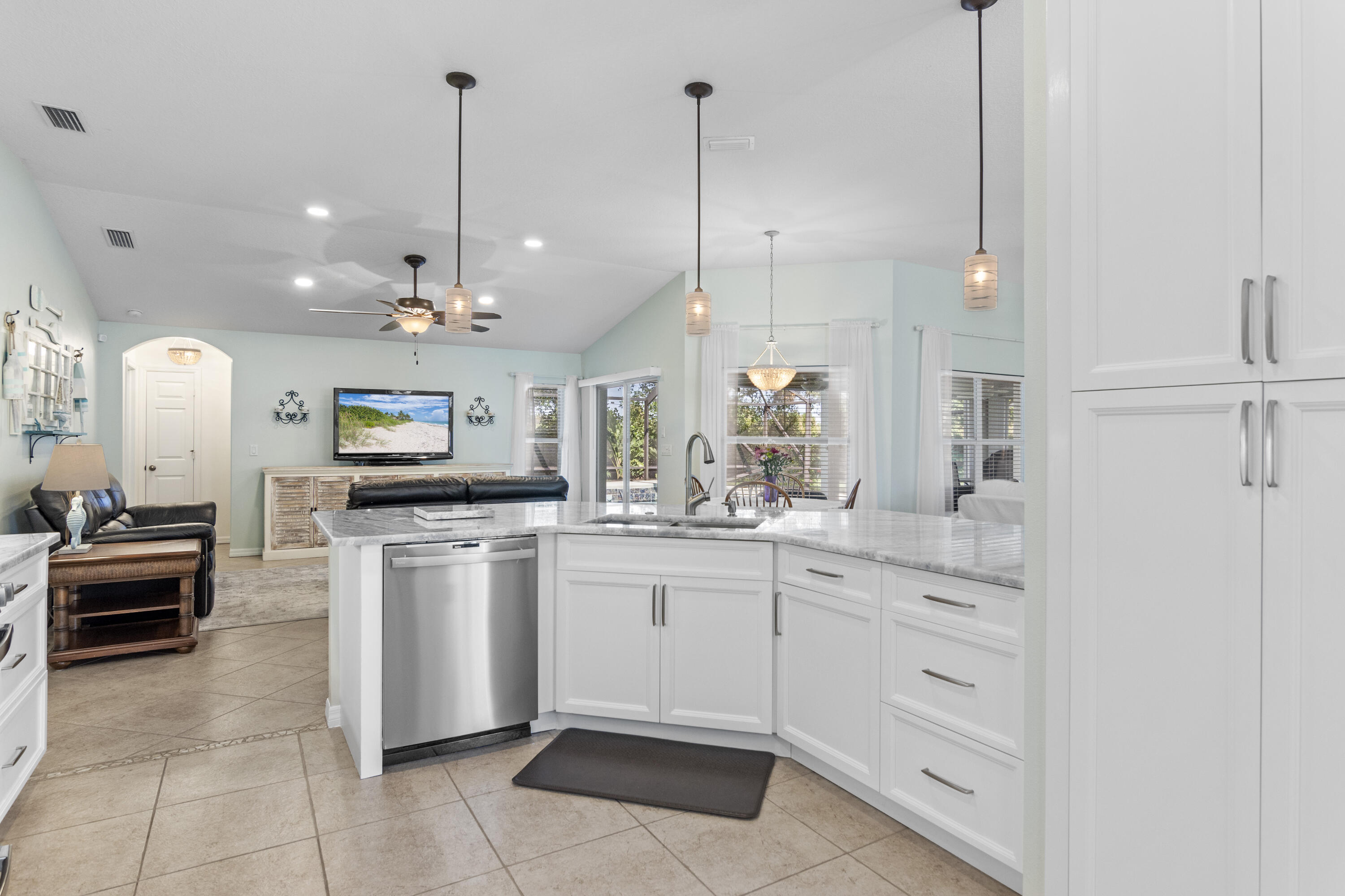 5679 Riverboat Circle SW