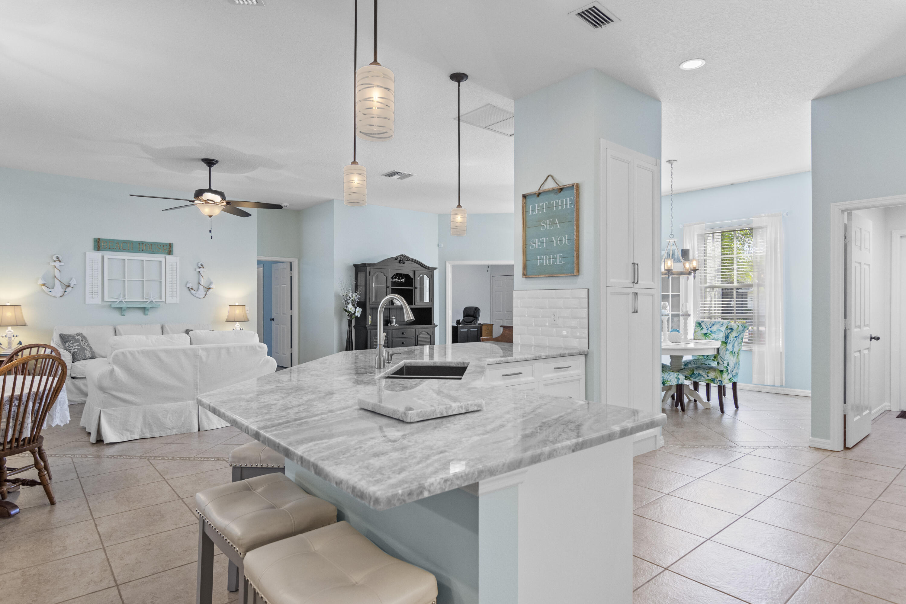 5679 Riverboat Circle SW