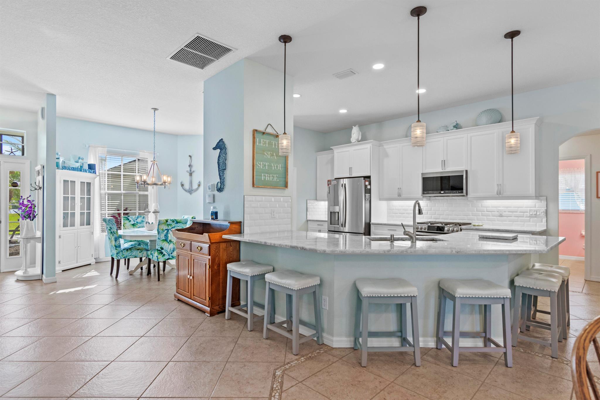 5679 Riverboat Circle SW