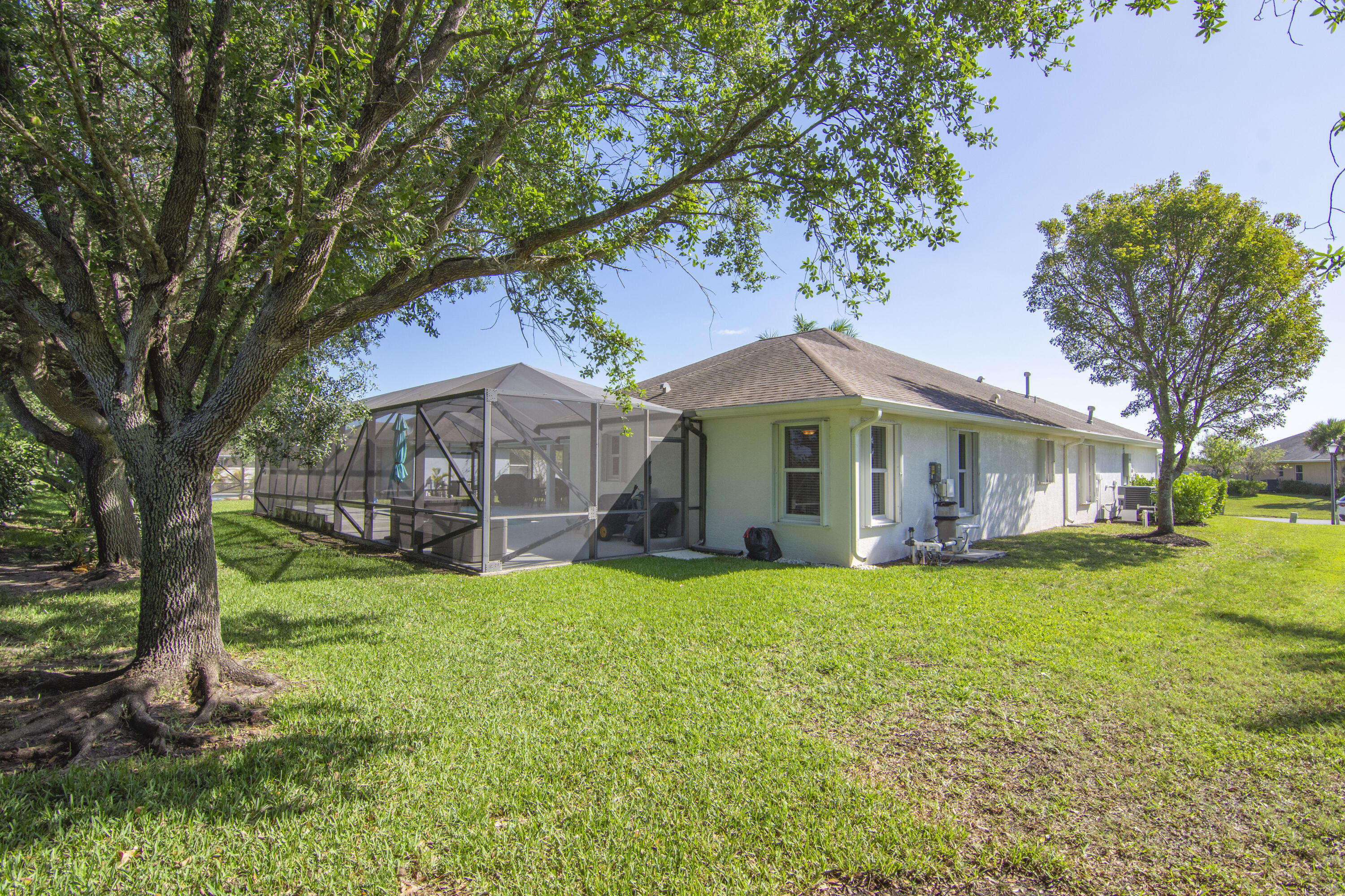 5679 Riverboat Circle SW