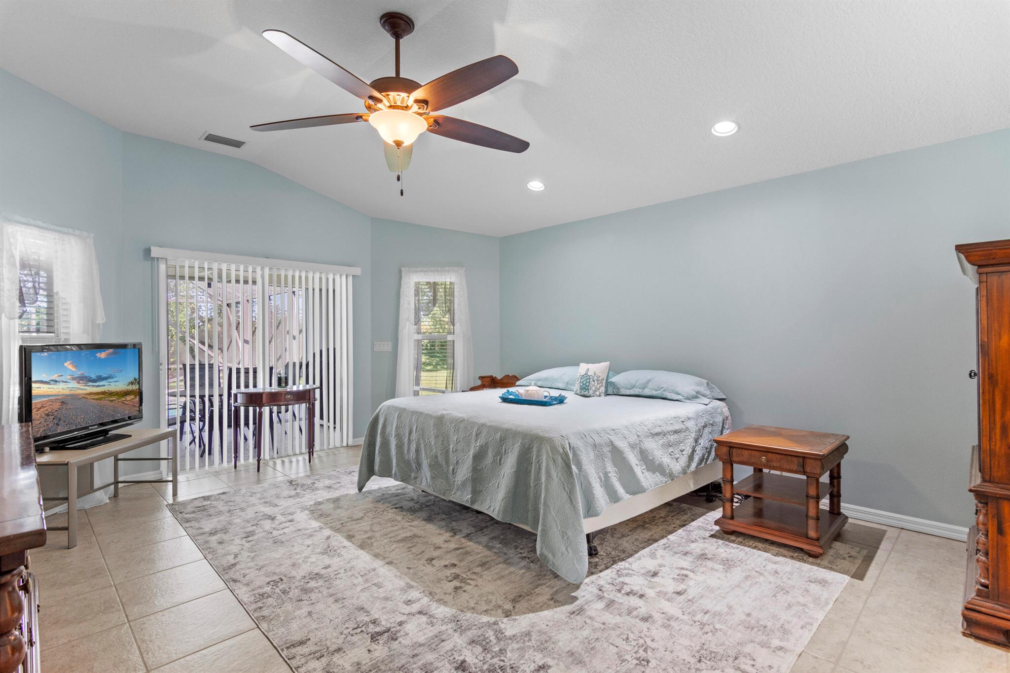 5679 Riverboat Circle SW