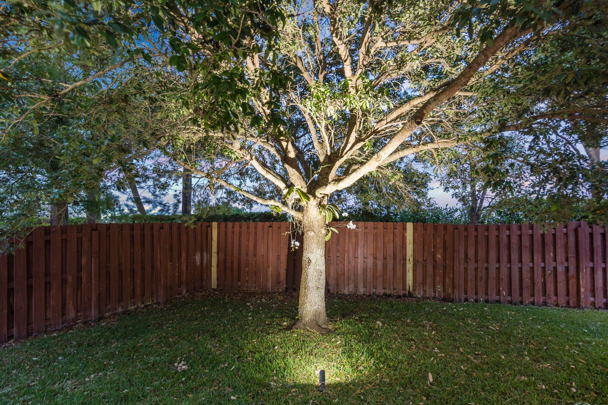 9931 E Verona Circle