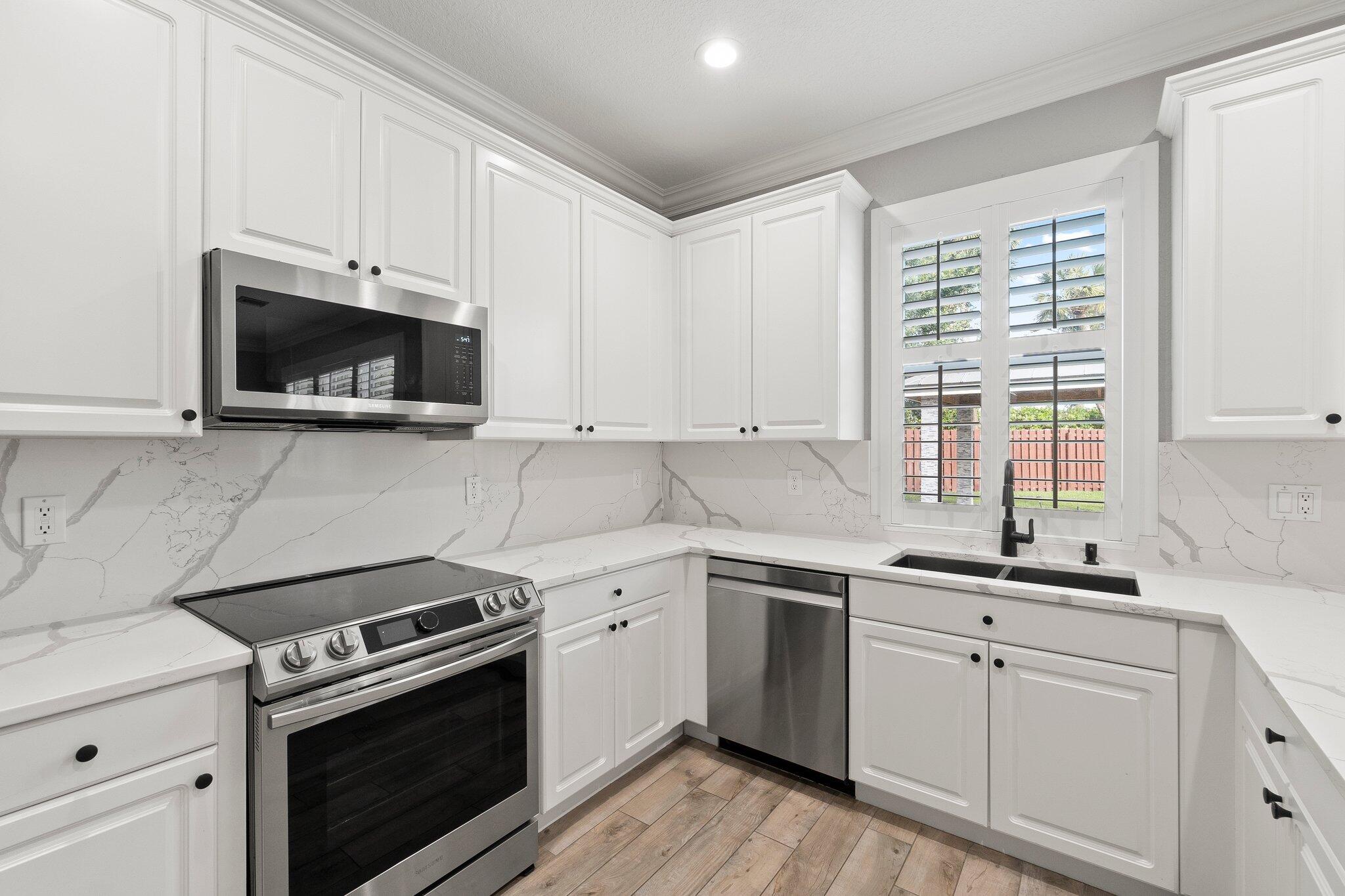 9931 E Verona Circle