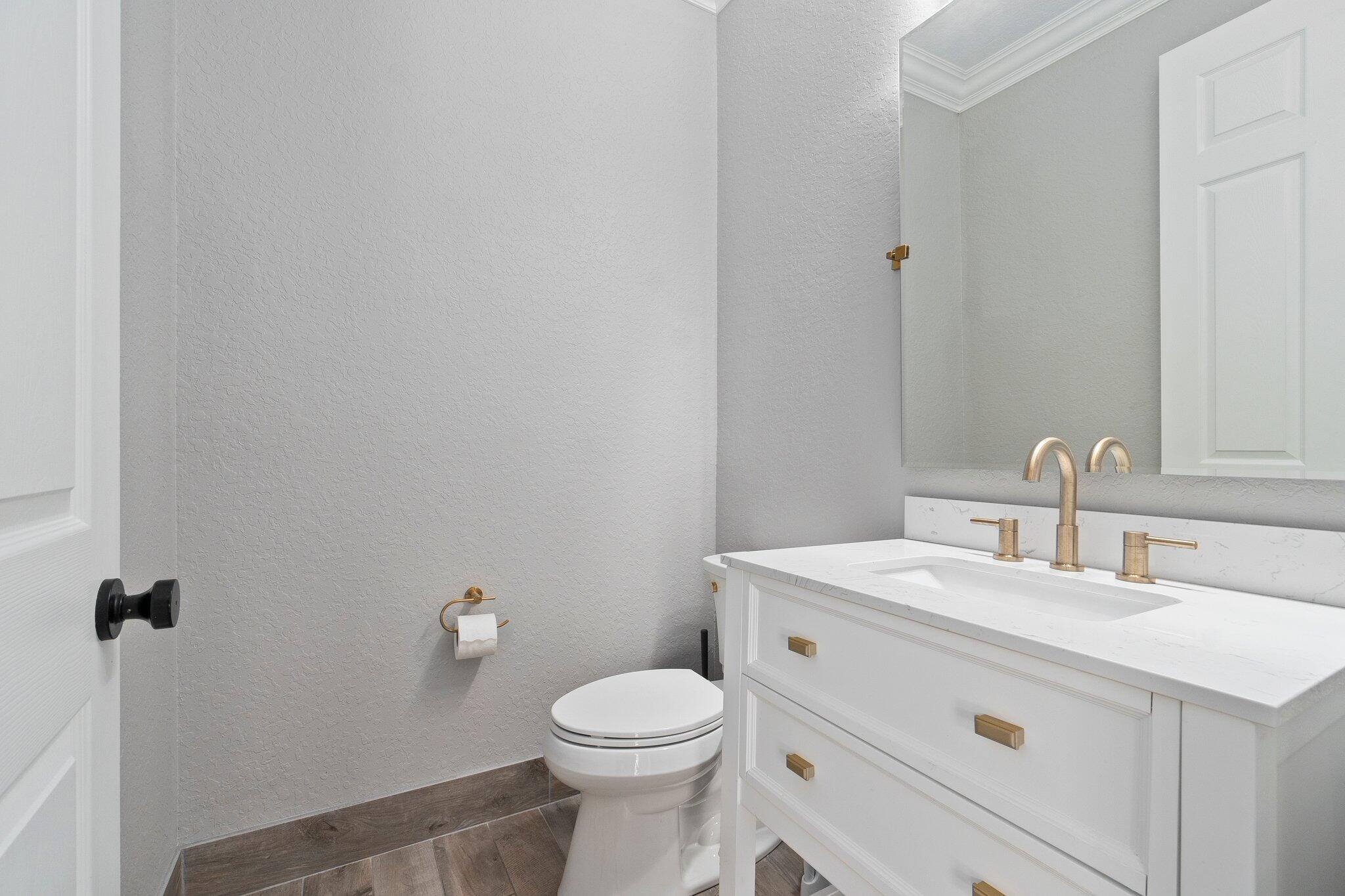 9931 E Verona Circle