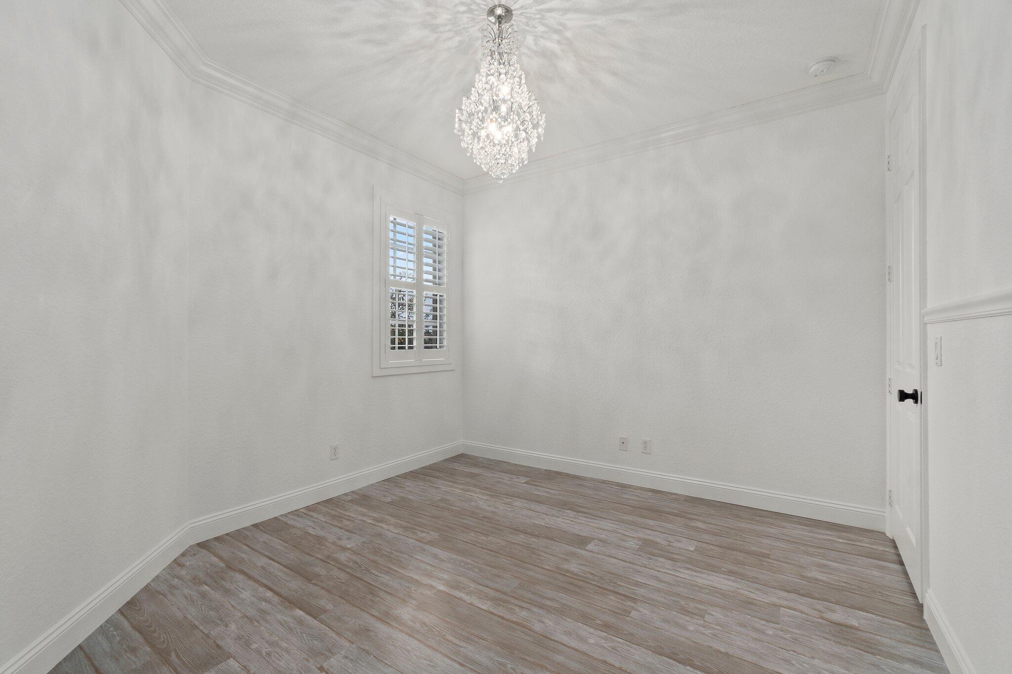 9931 E Verona Circle