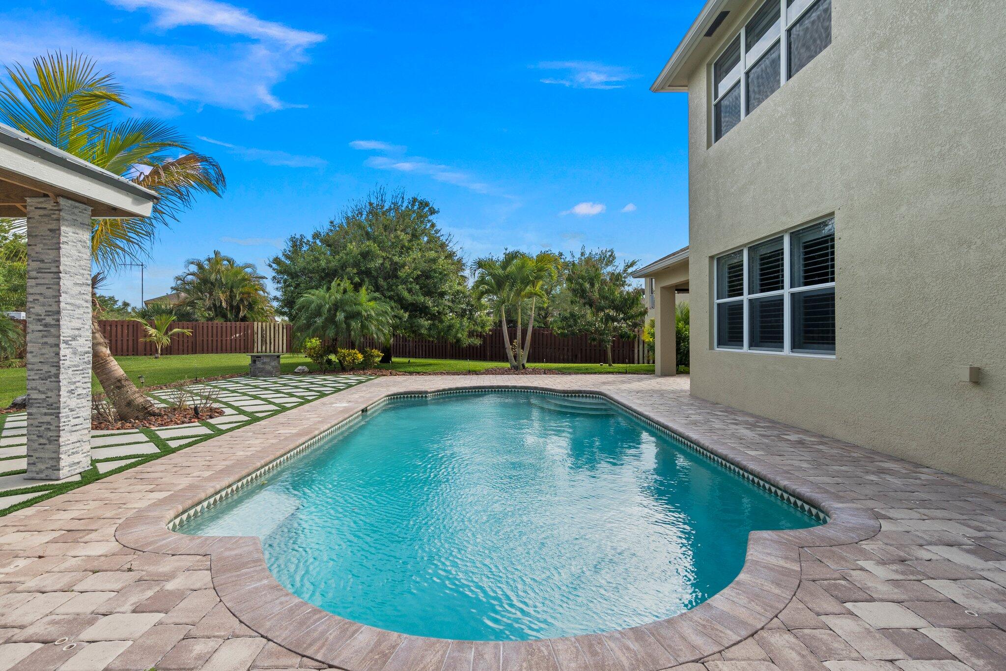 9931 E Verona Circle