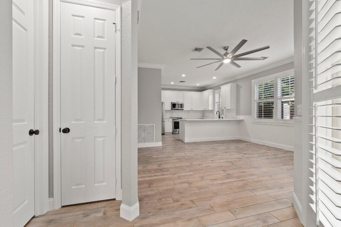 9931 E Verona Circle