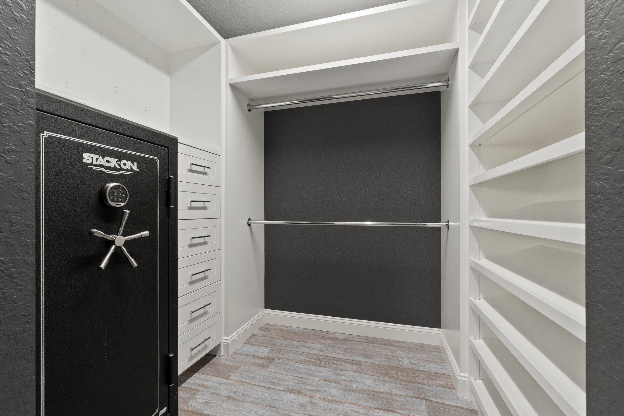 9931 E Verona Circle