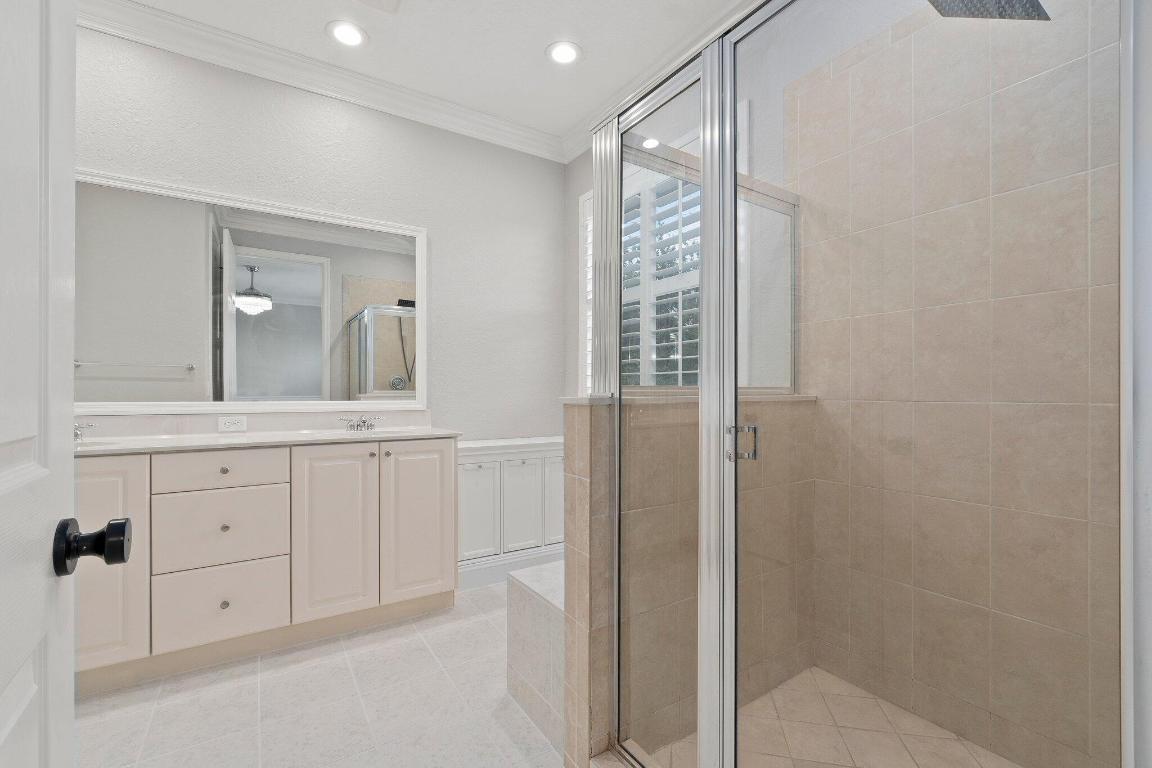 9931 E Verona Circle