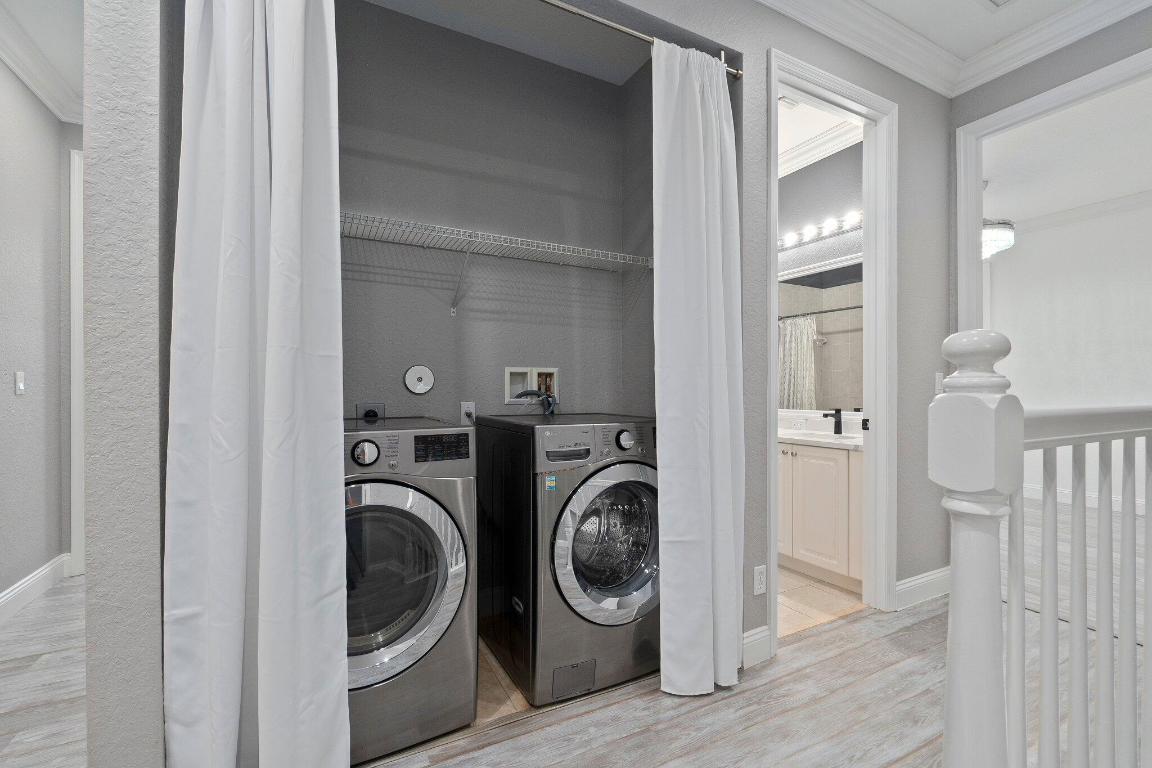 9931 E Verona Circle