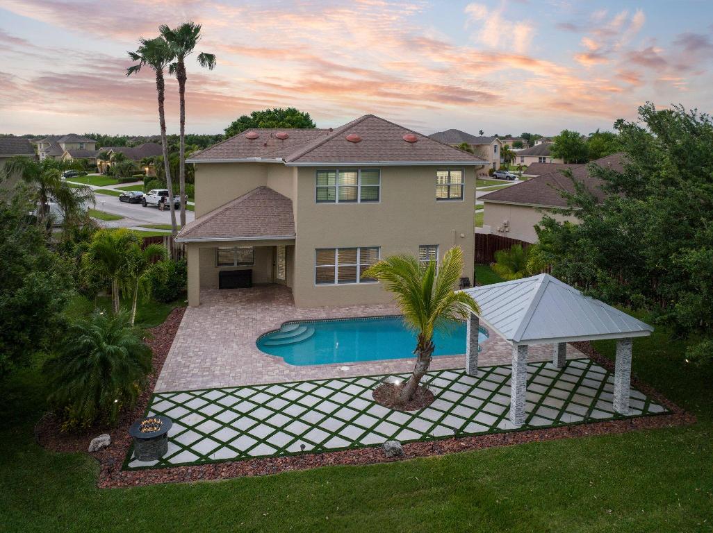 9931 E Verona Circle