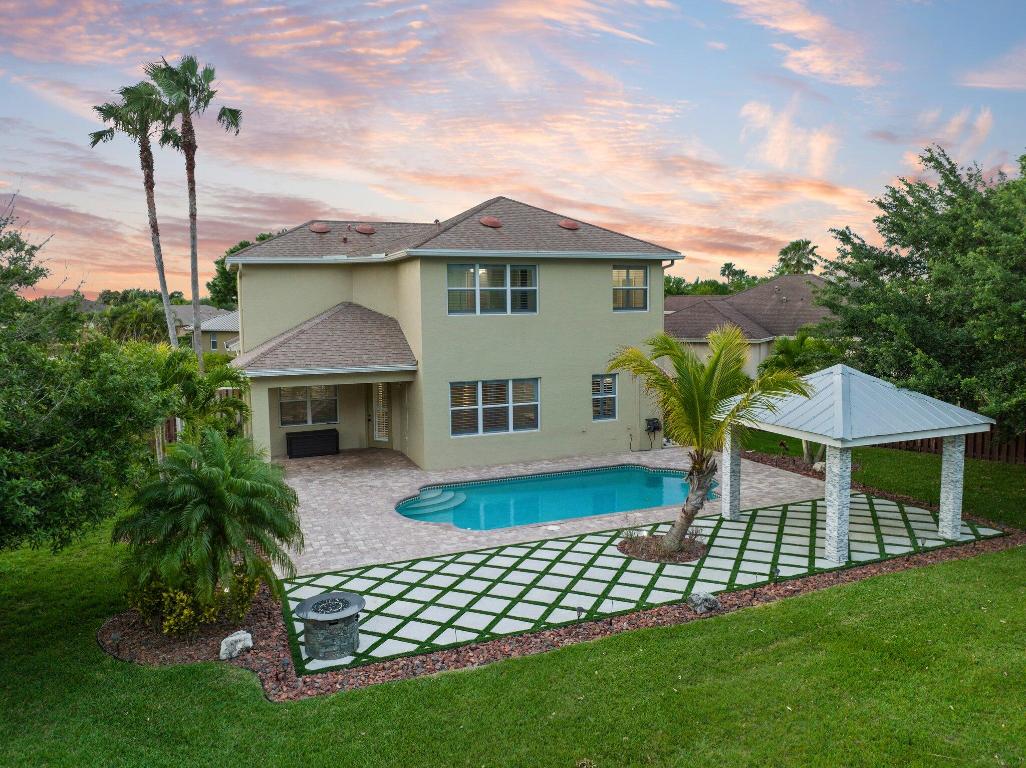 9931 E Verona Circle