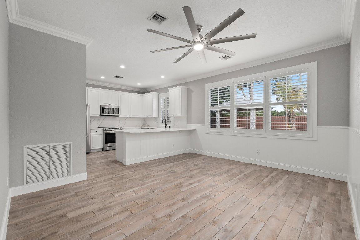 9931 E Verona Circle