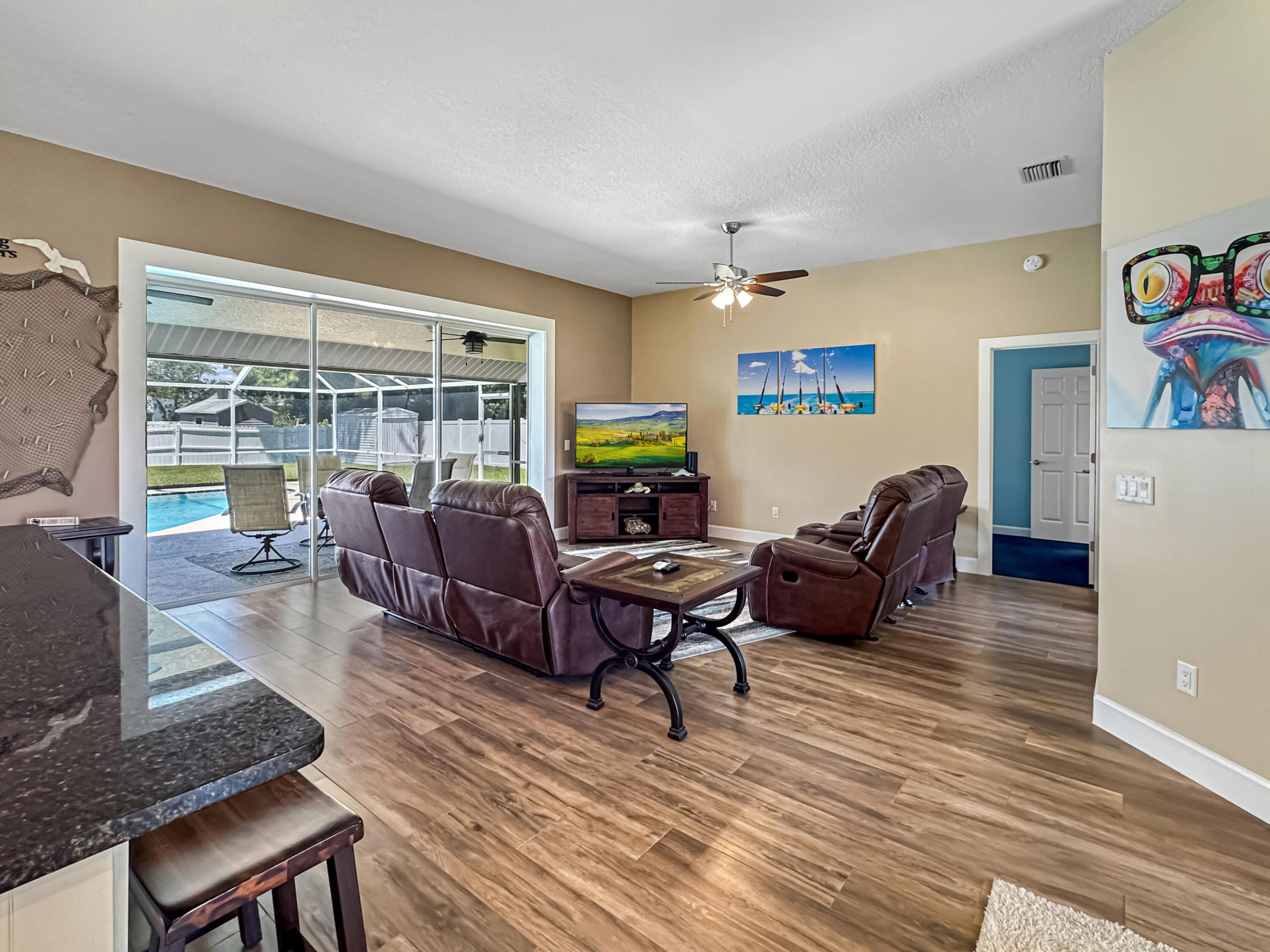 5306 Echo Pines Circle W