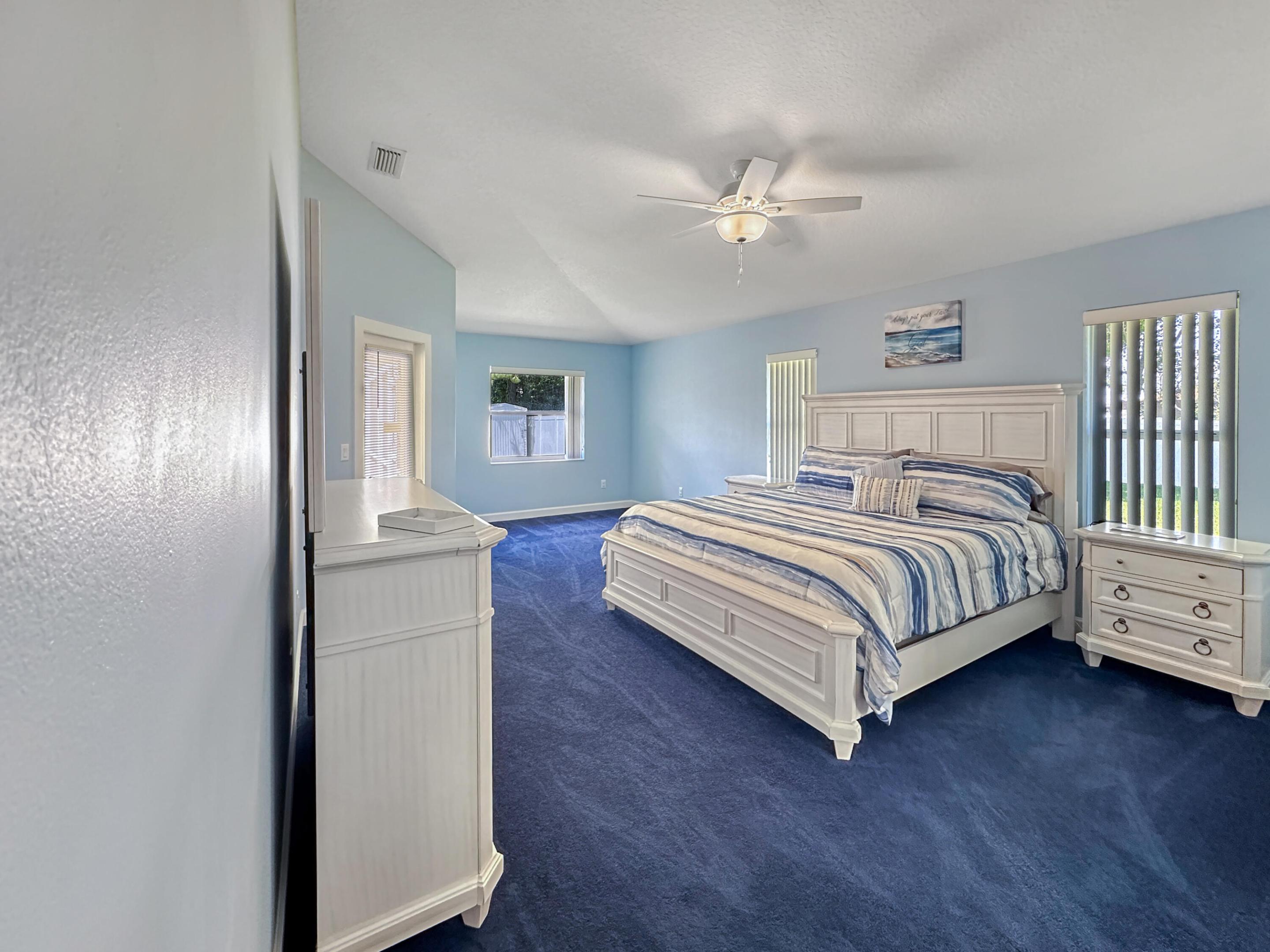 5306 Echo Pines Circle W