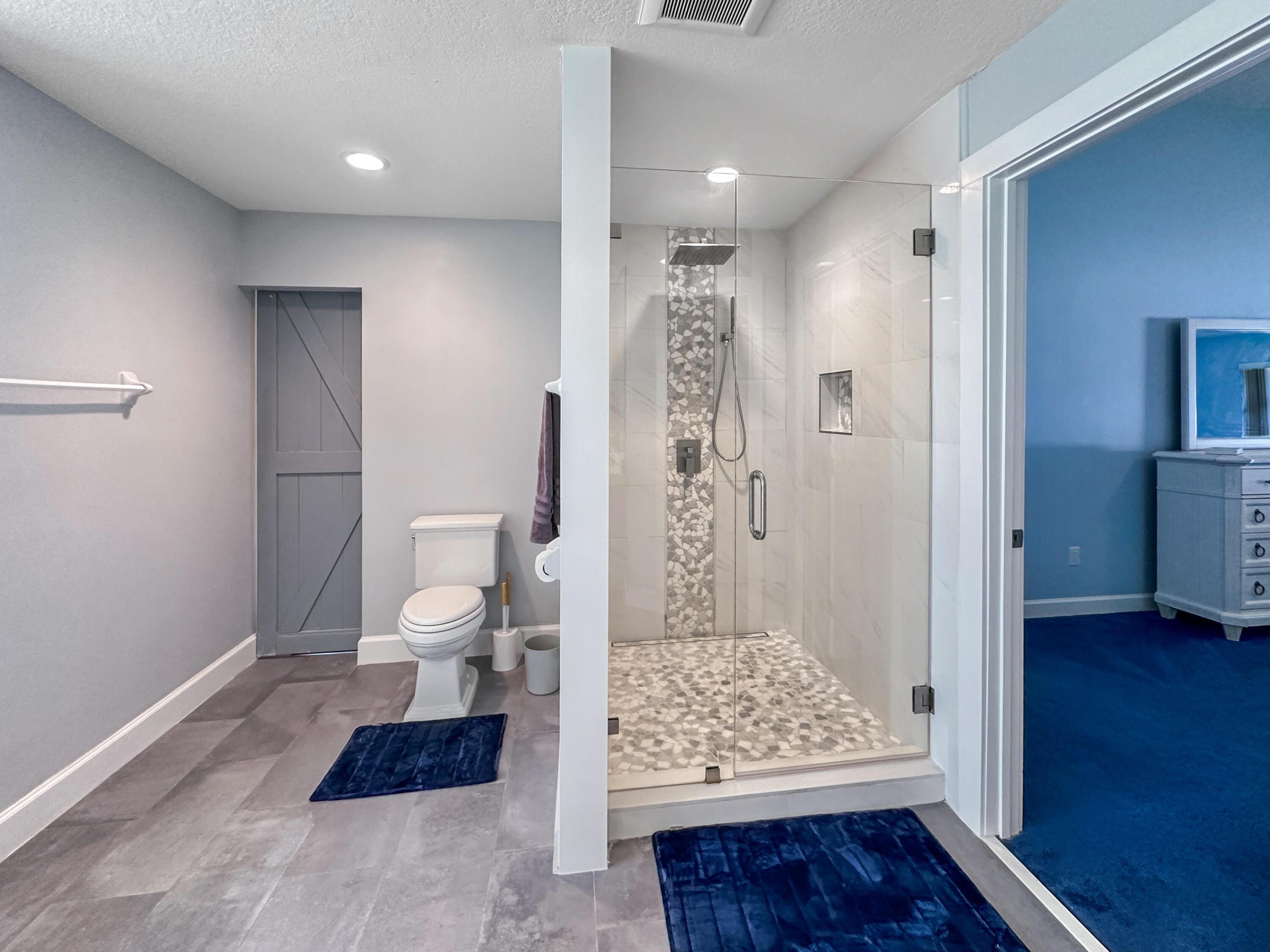 5306 Echo Pines Circle W