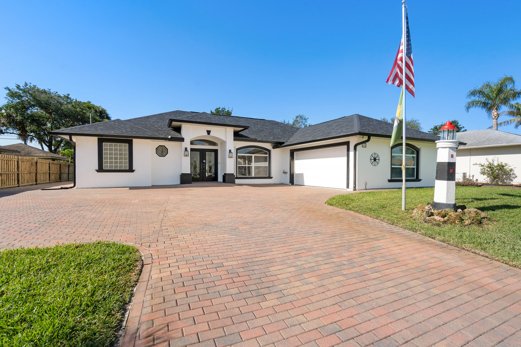 428 Bywood Avenue