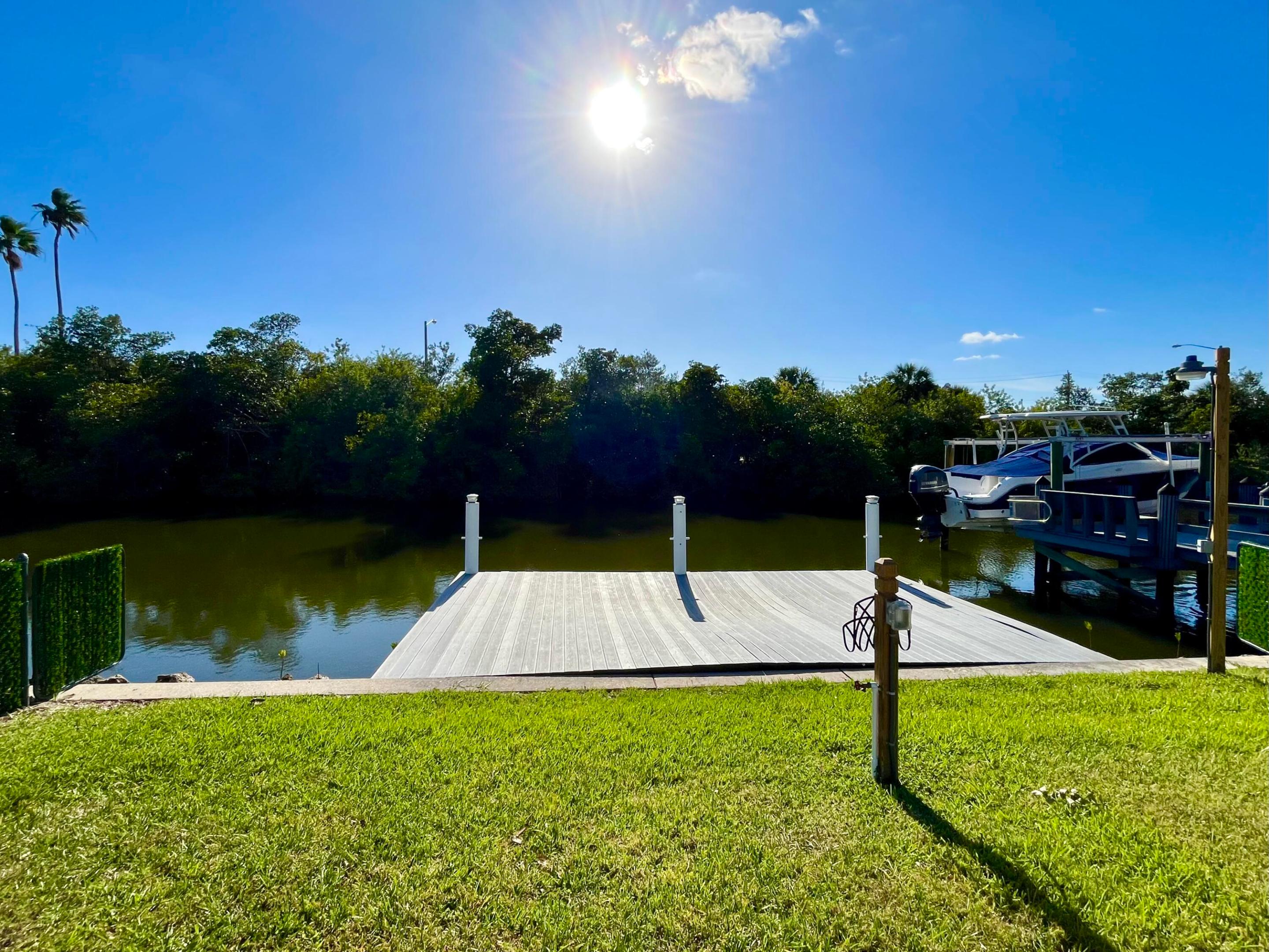 1935 Robalo Drive