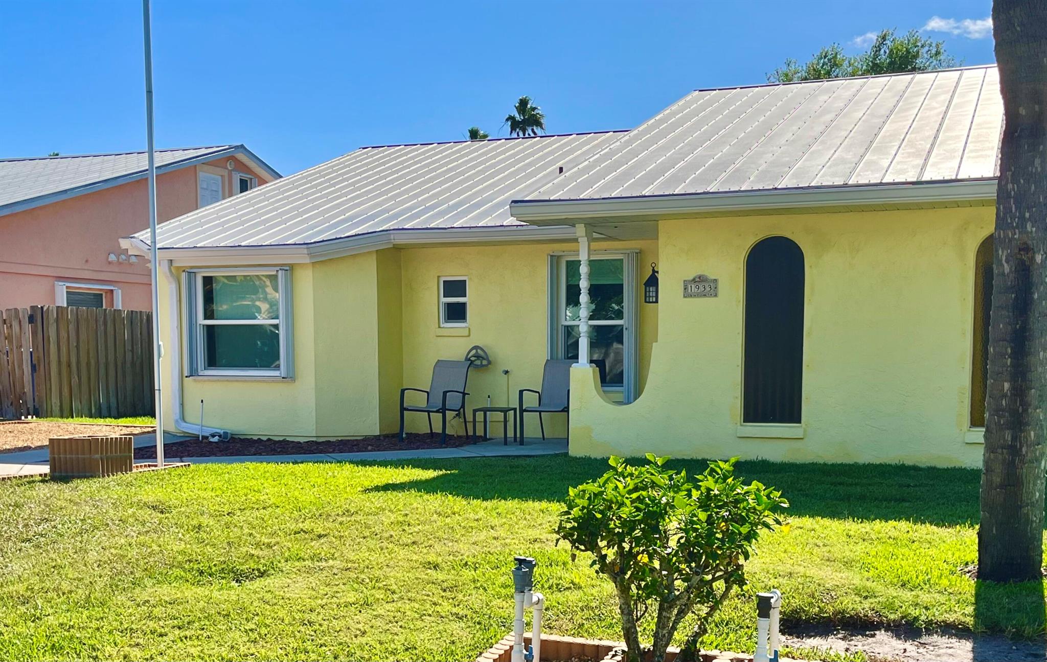 1933 Robalo Drive