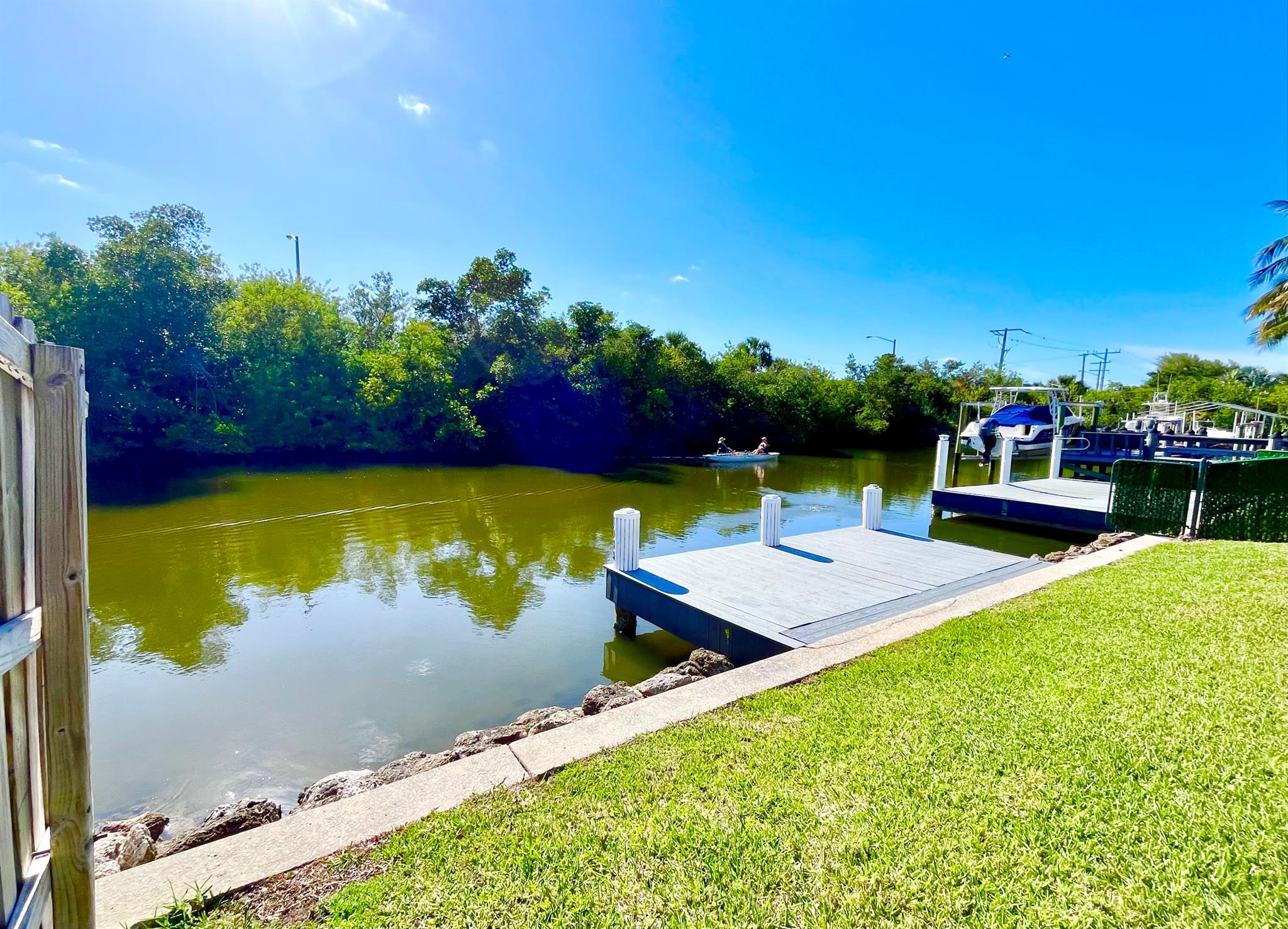 1933 Robalo Drive