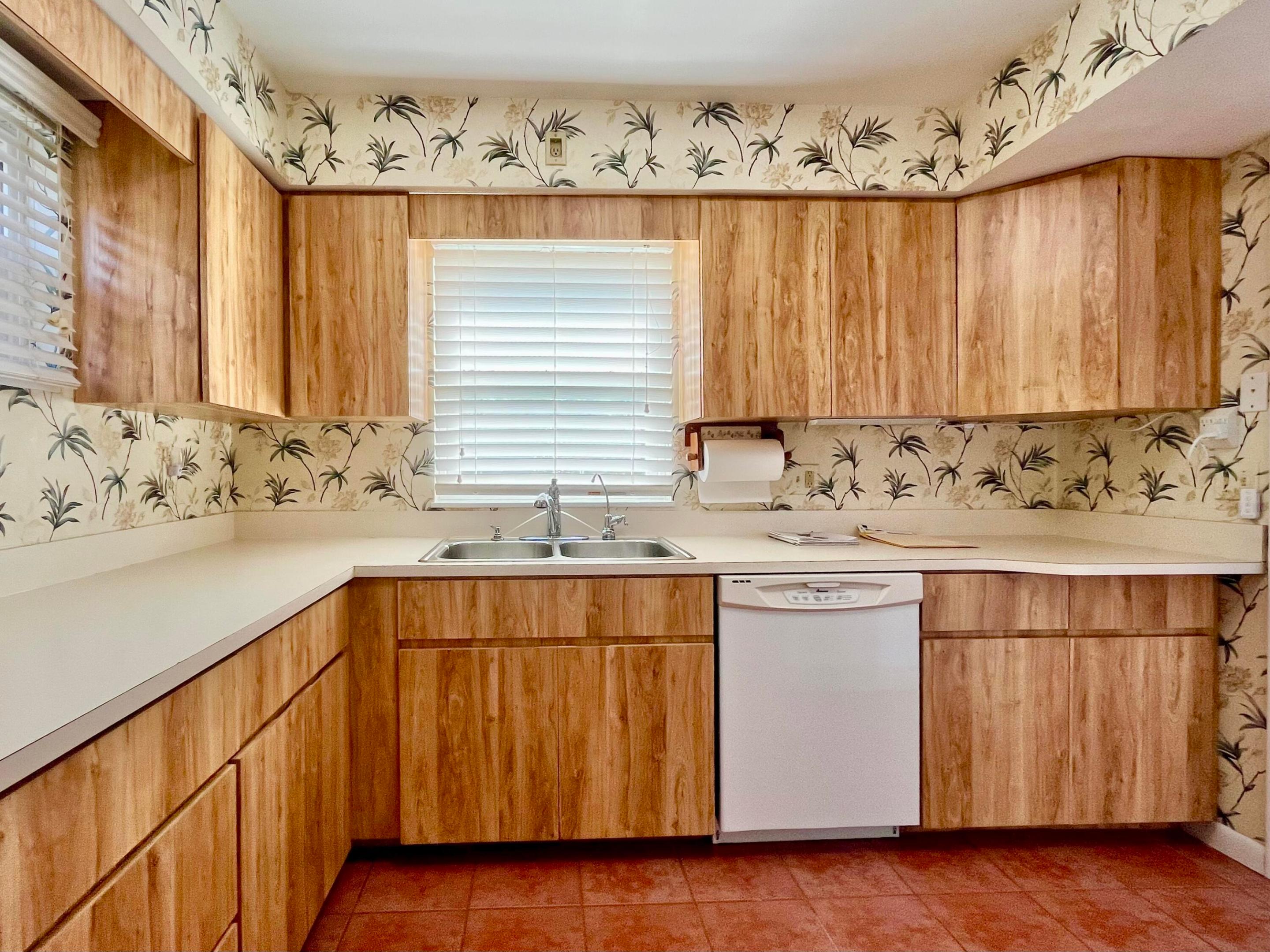 1933 Robalo Drive
