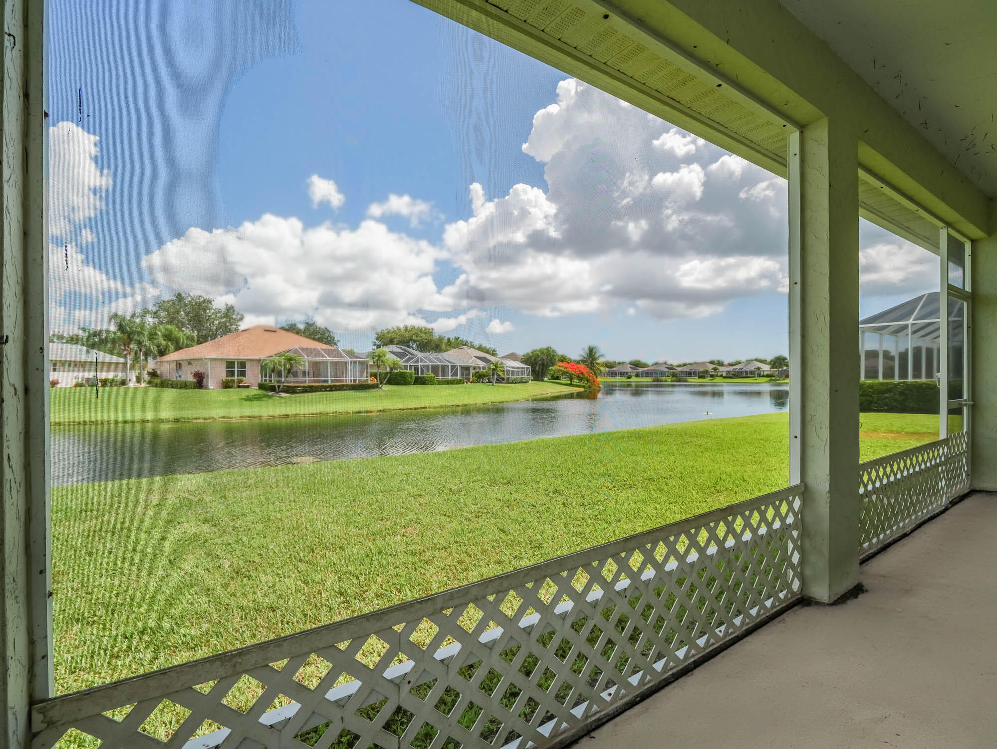 5580 W 1st Square SW