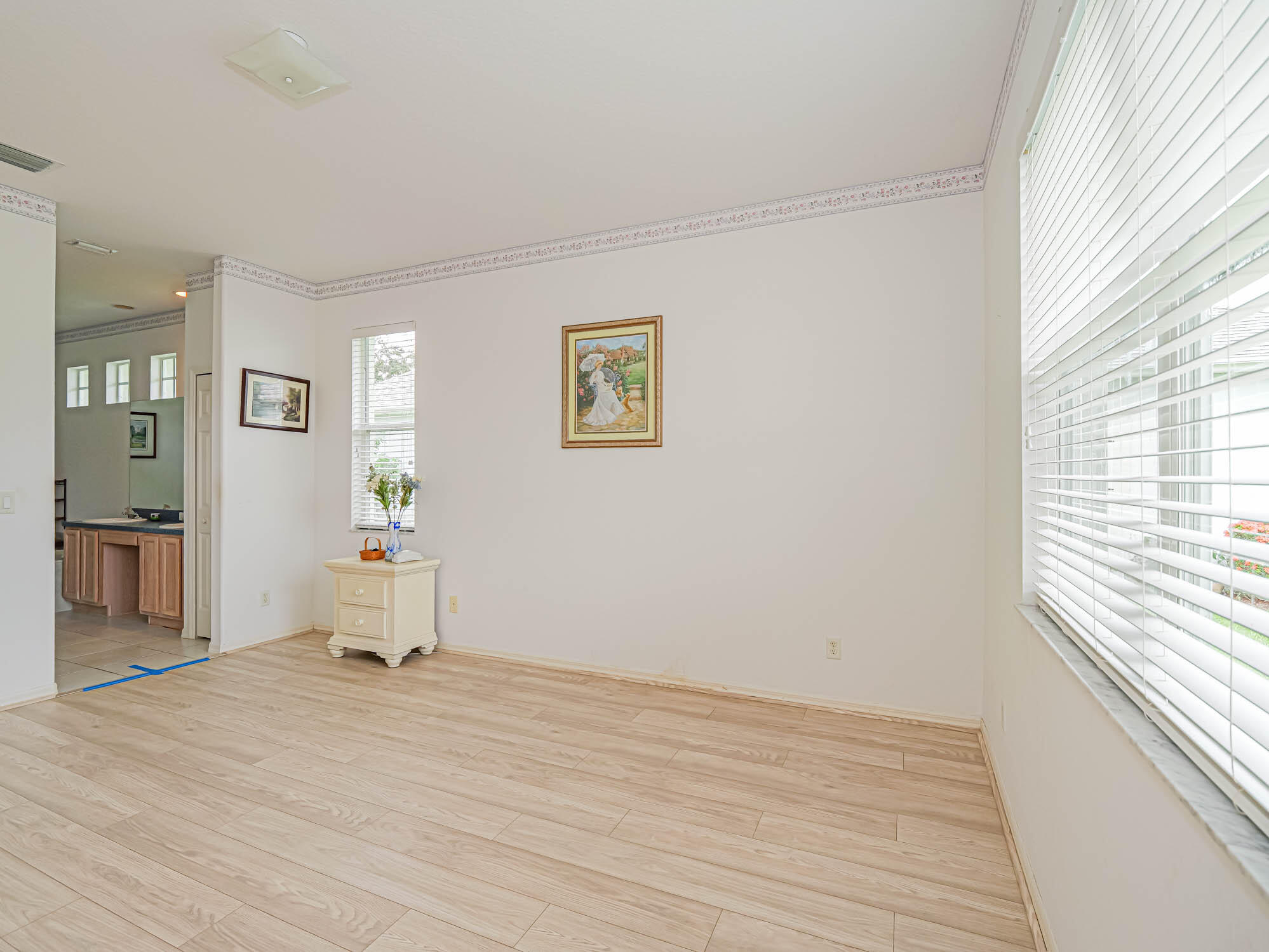 5580 W 1st Square SW