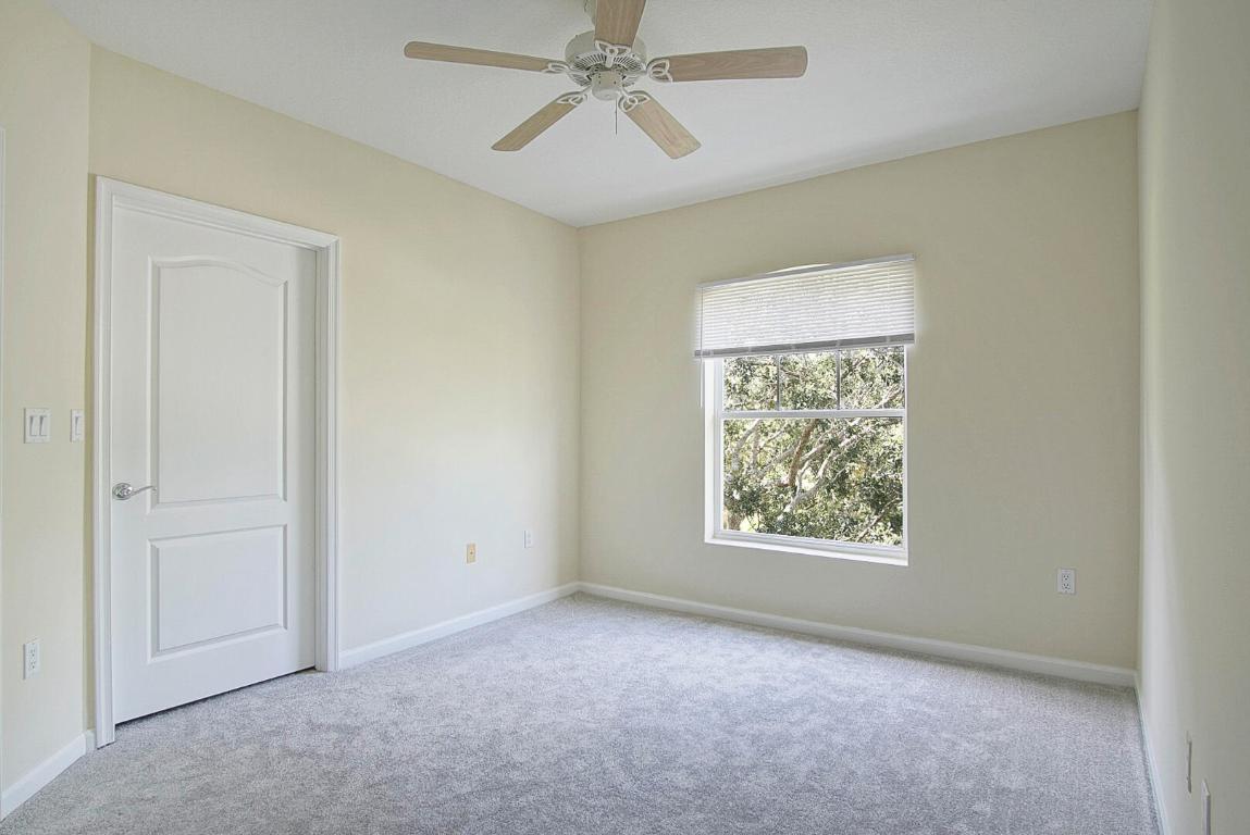 5060 Fairways Circle F312, Vero Beach Unit: F312