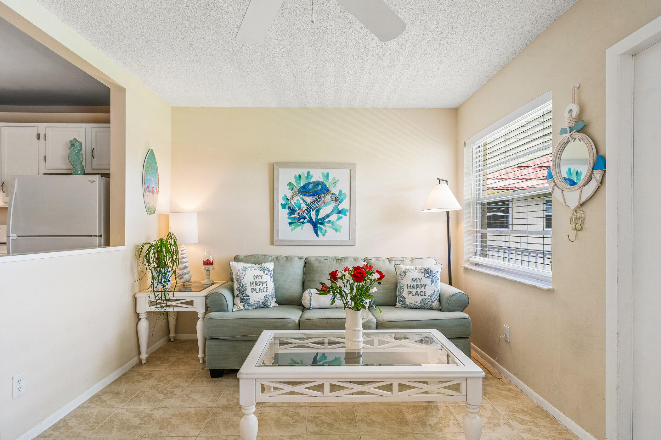 72 Royal Oak Drive 204