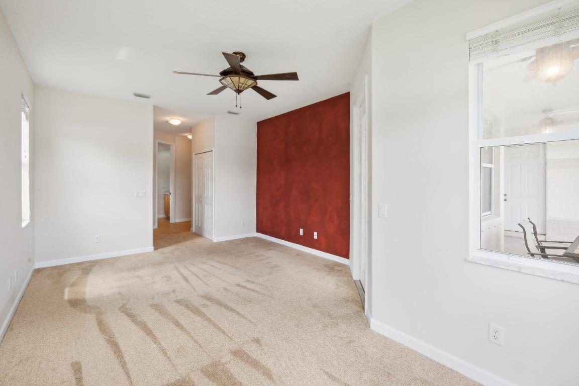 5450 E 1st Square SW