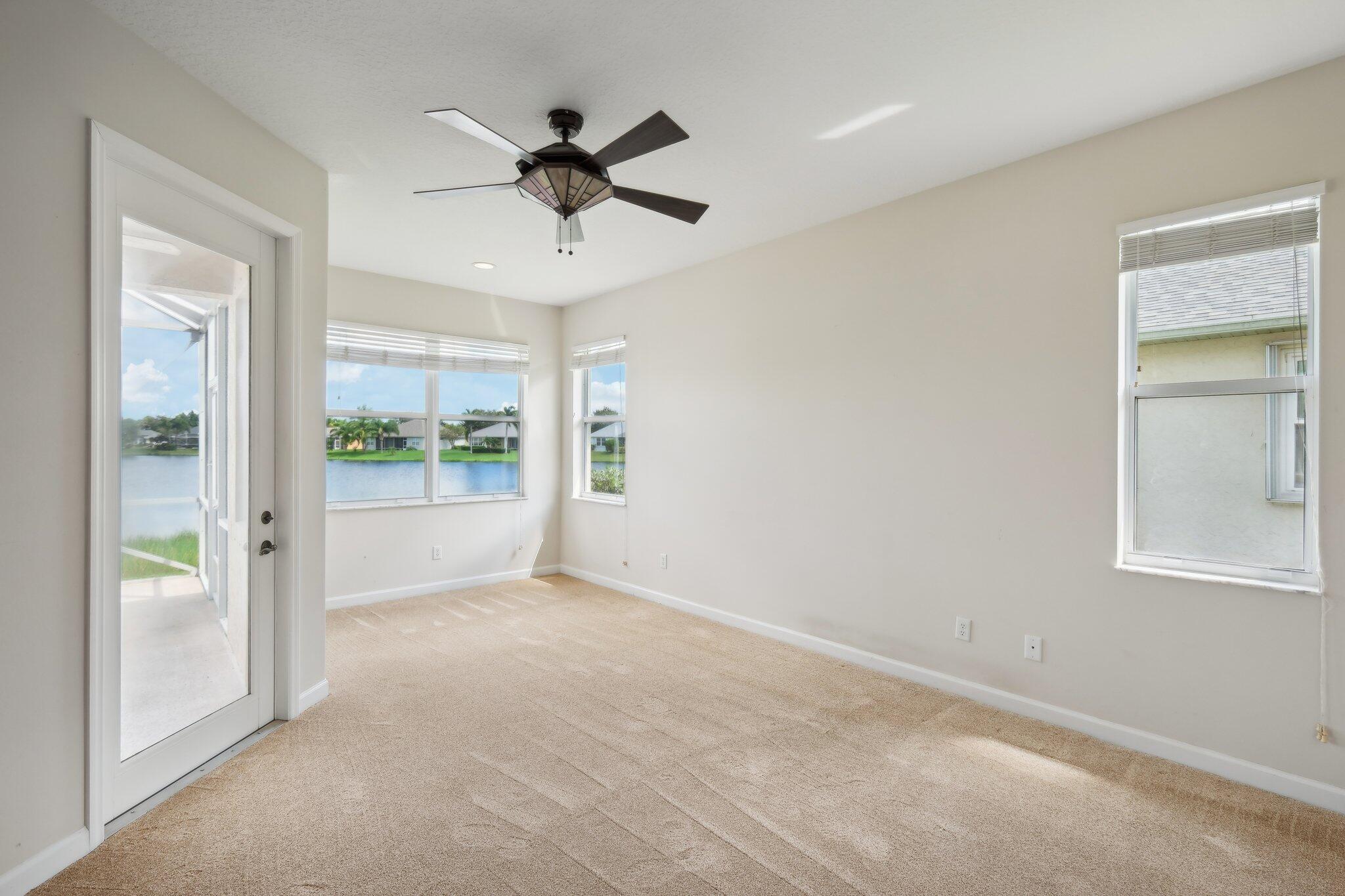 5450 E 1st Square SW