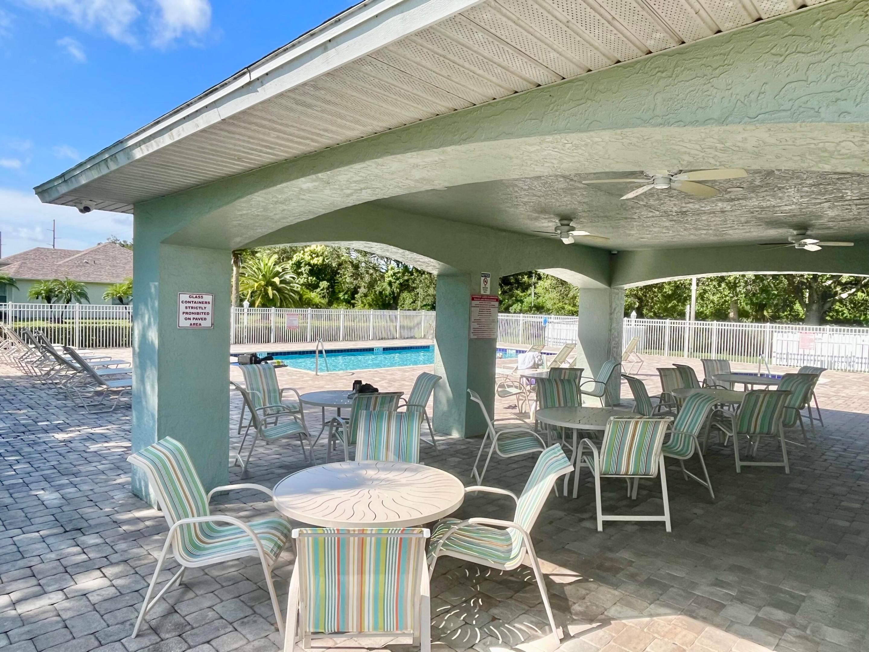 5450 E 1st Square SW