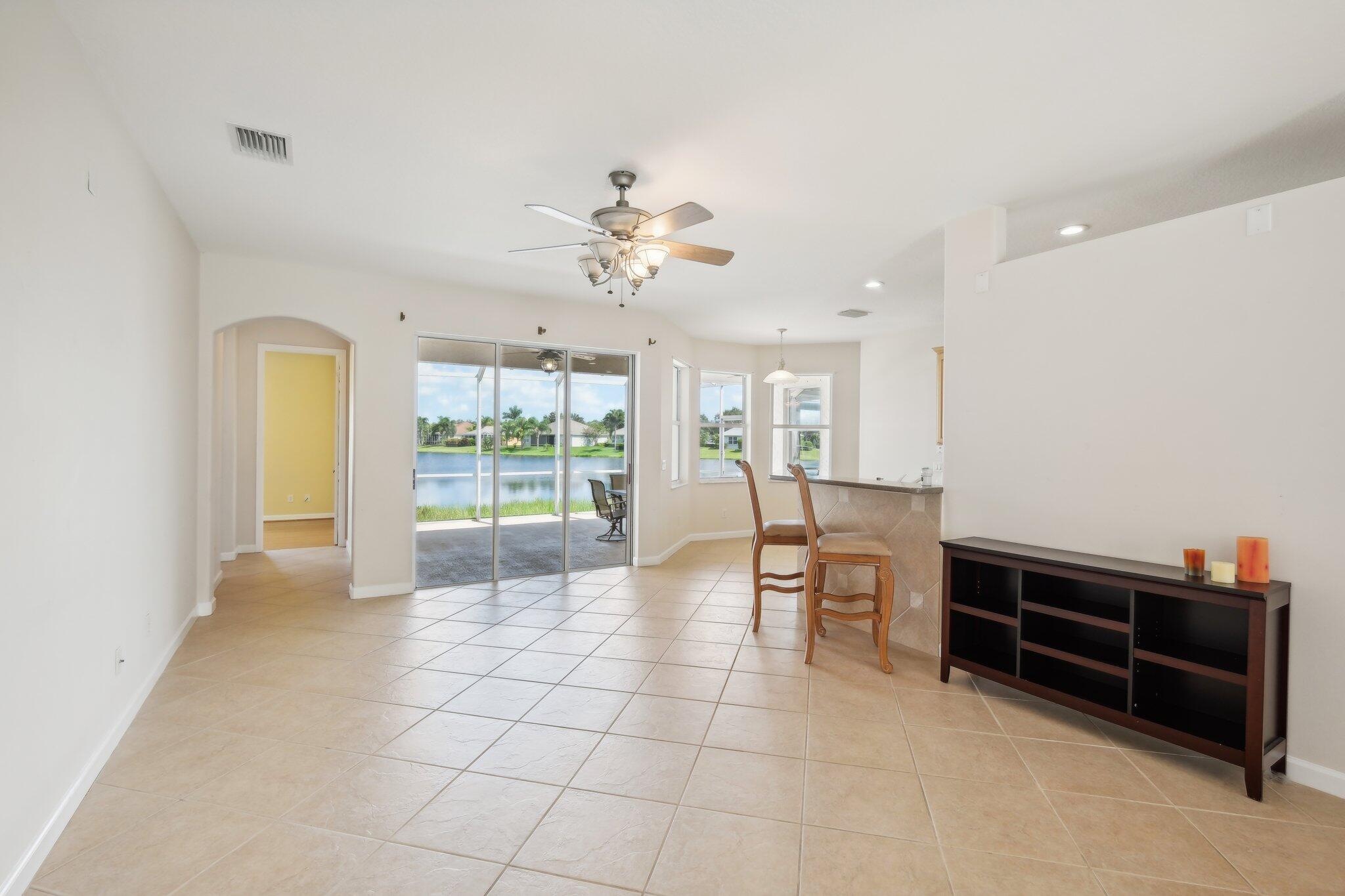 5450 E 1st Square SW