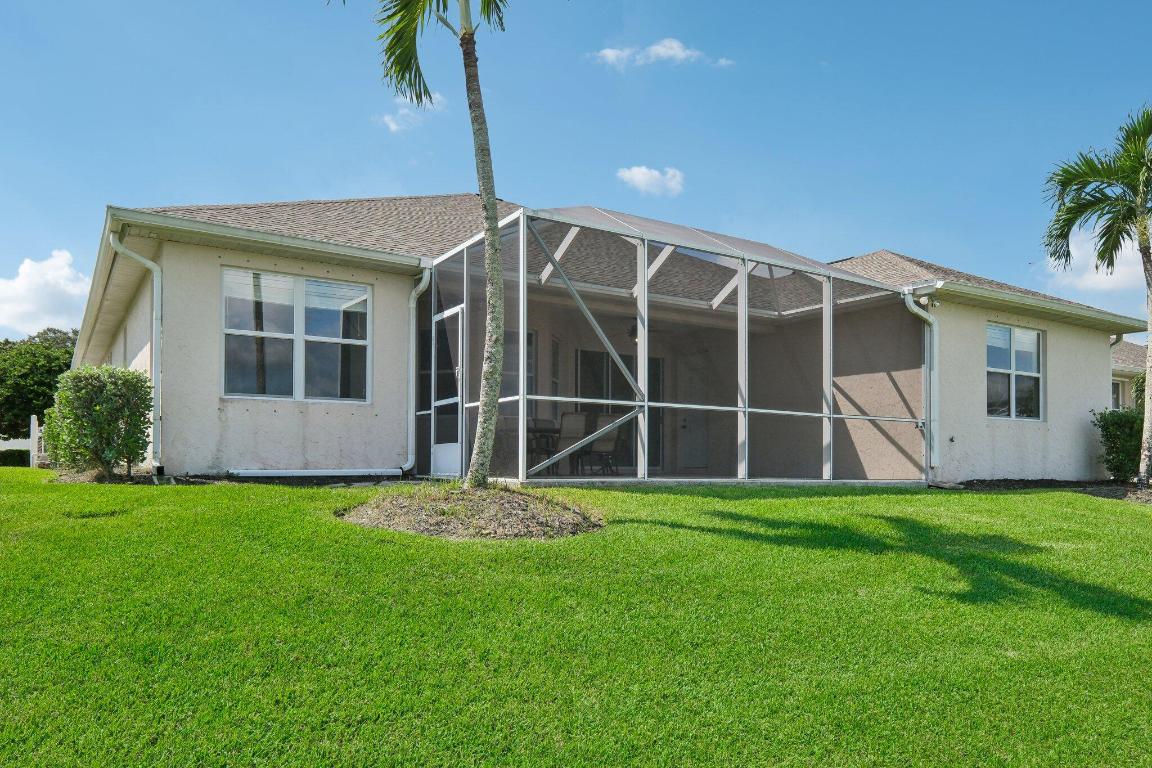 5450 E 1st Square SW