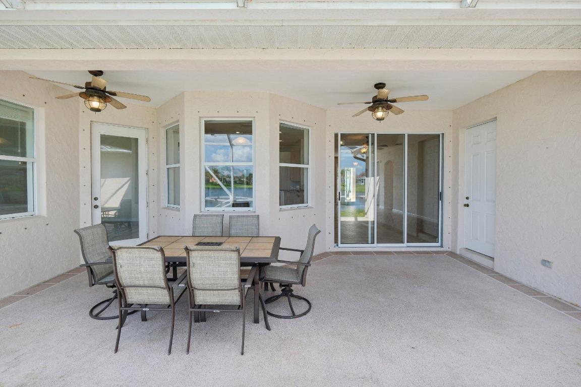 5450 E 1st Square SW