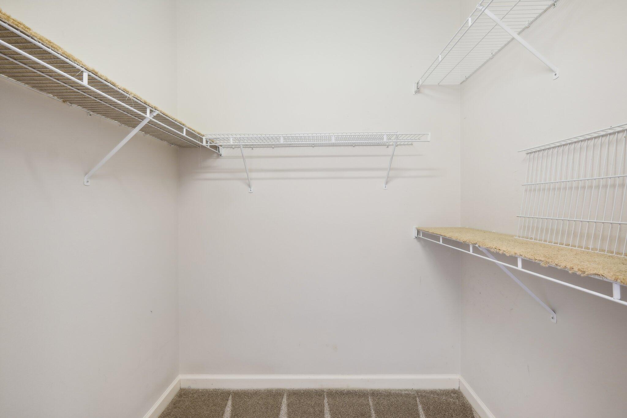 5450 E 1st Square SW