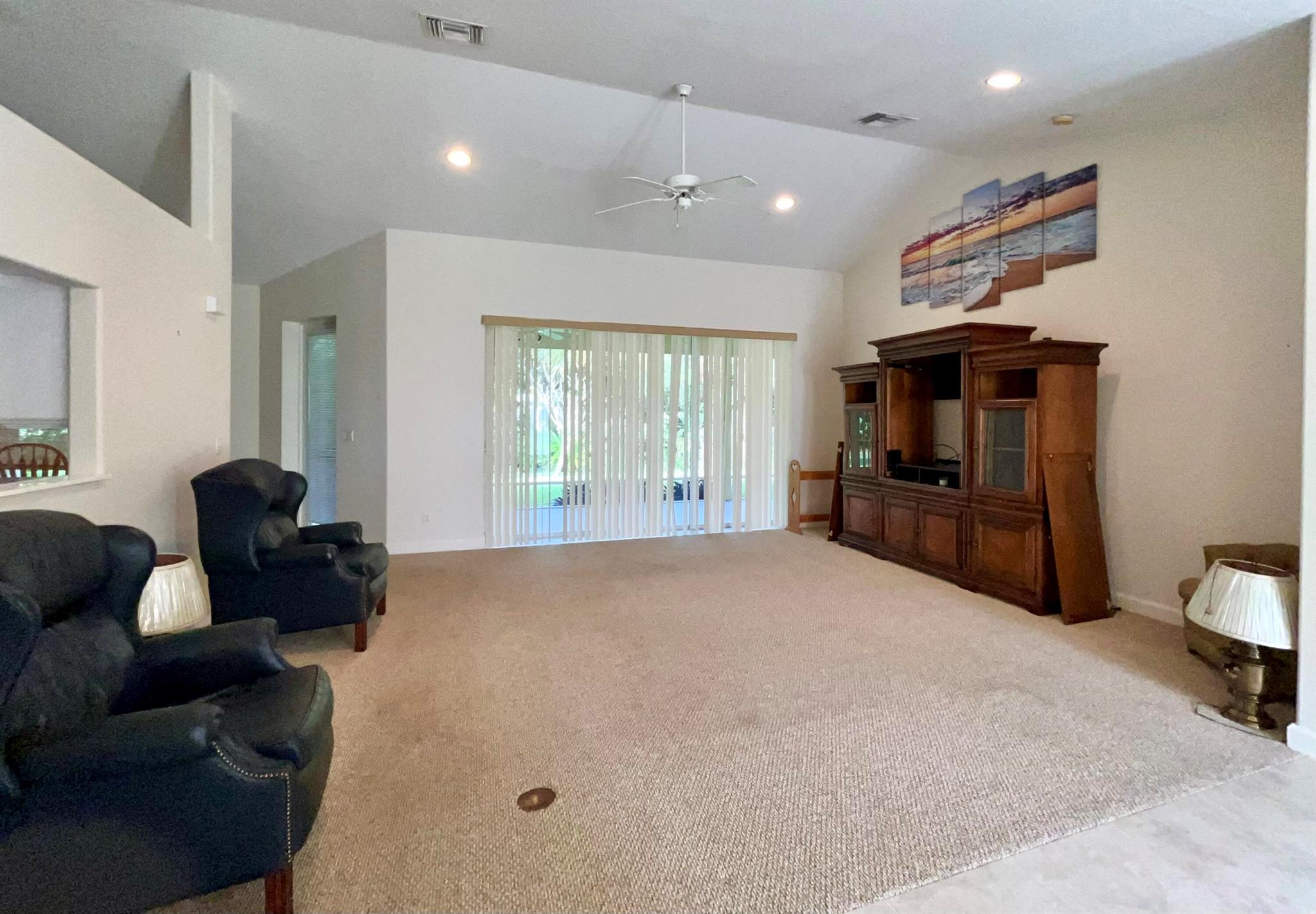 850 41st Court