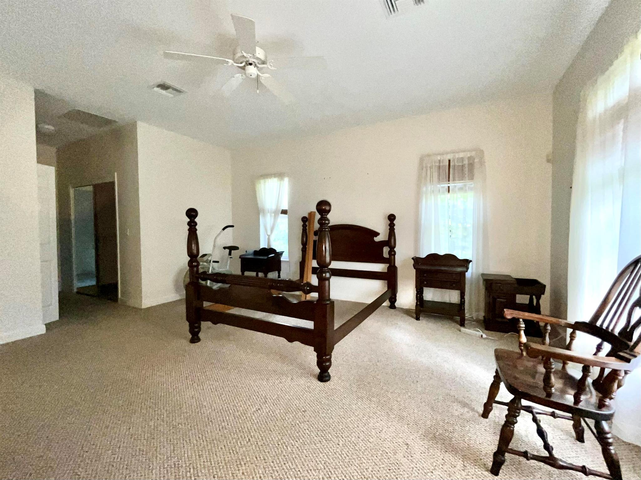850 41st Court