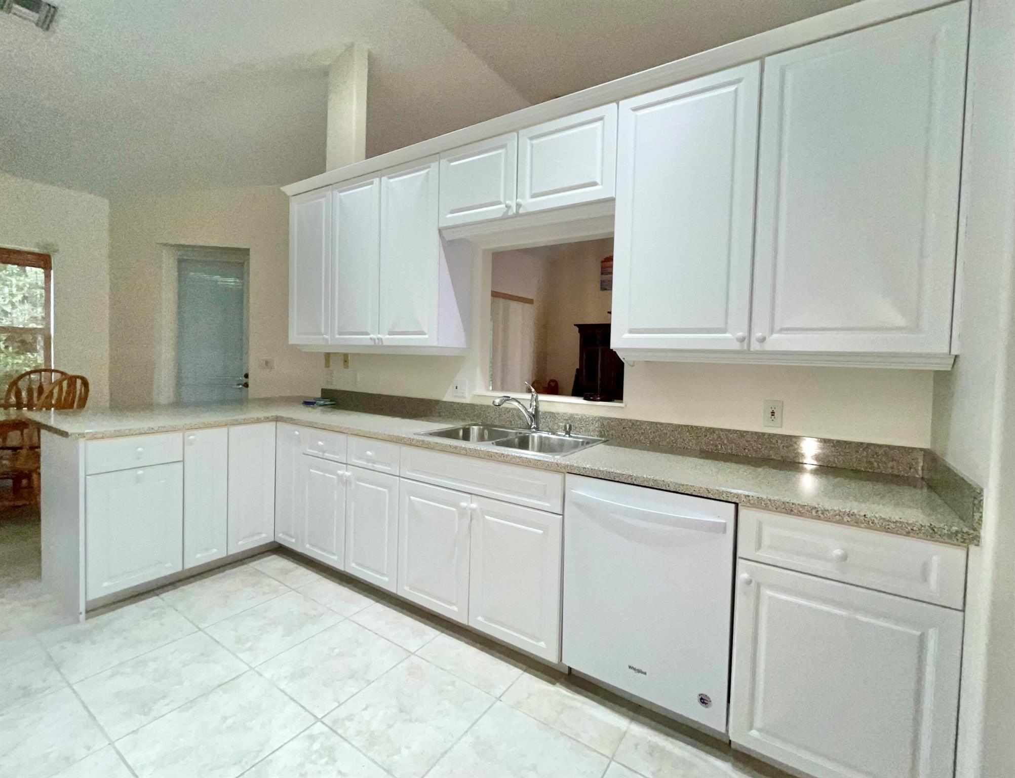 850 41st Court