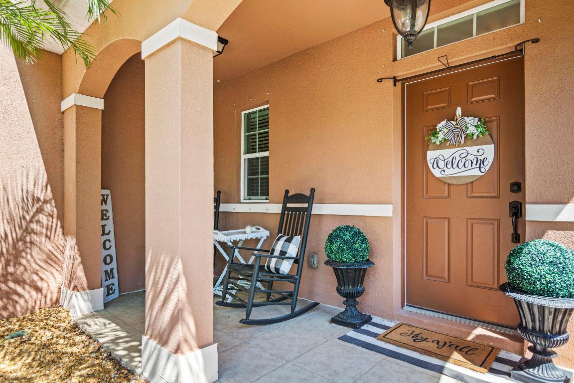 1547 Lexington Square SW