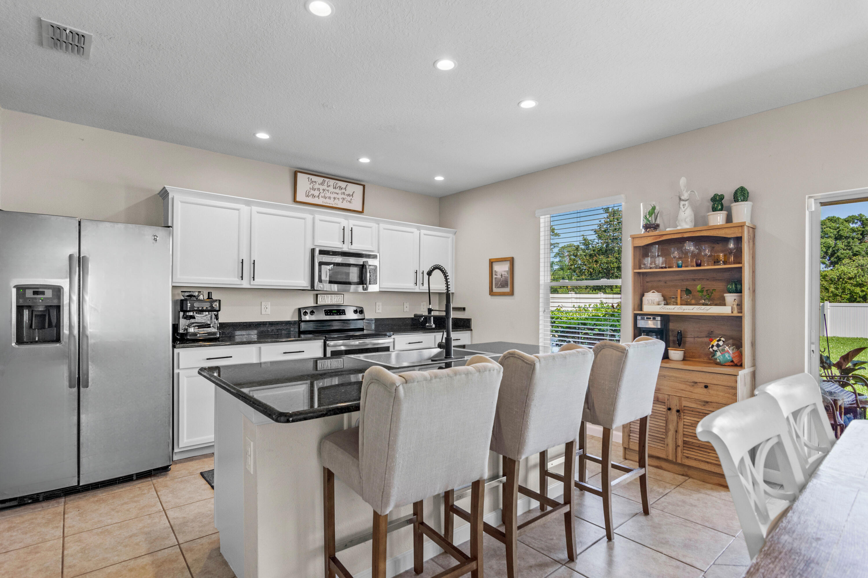 1547 Lexington Square SW